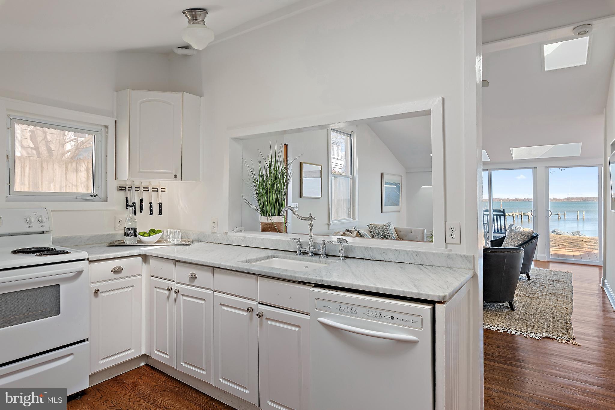 BEMBE BEACH - Residential