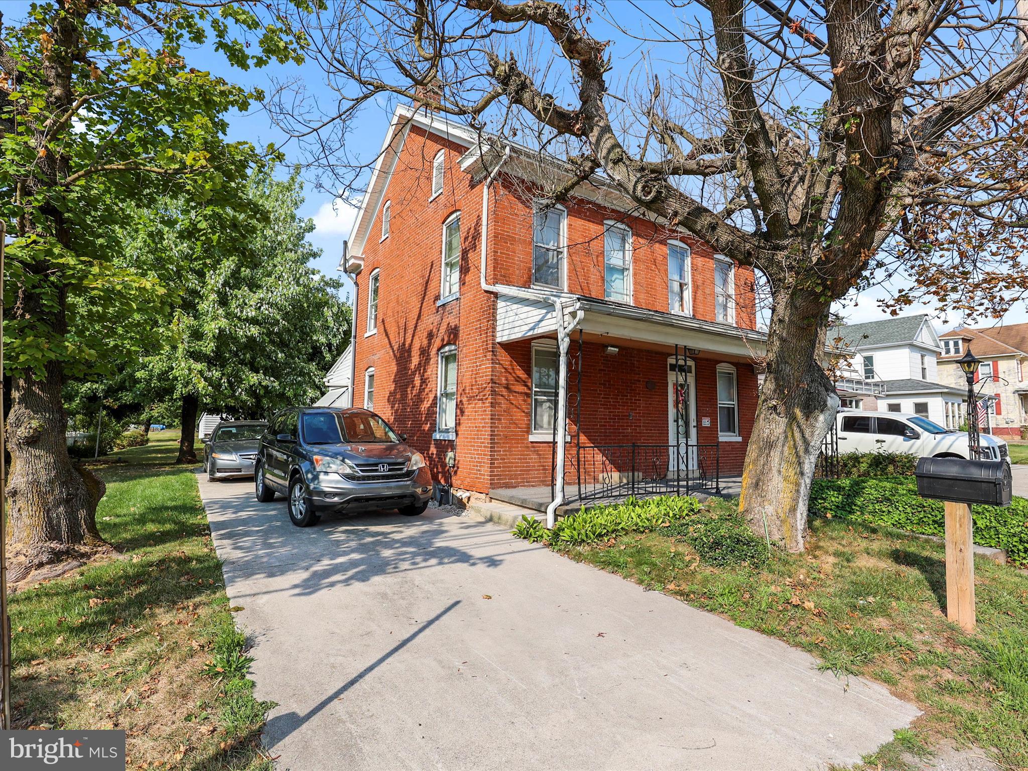 4960 YORK