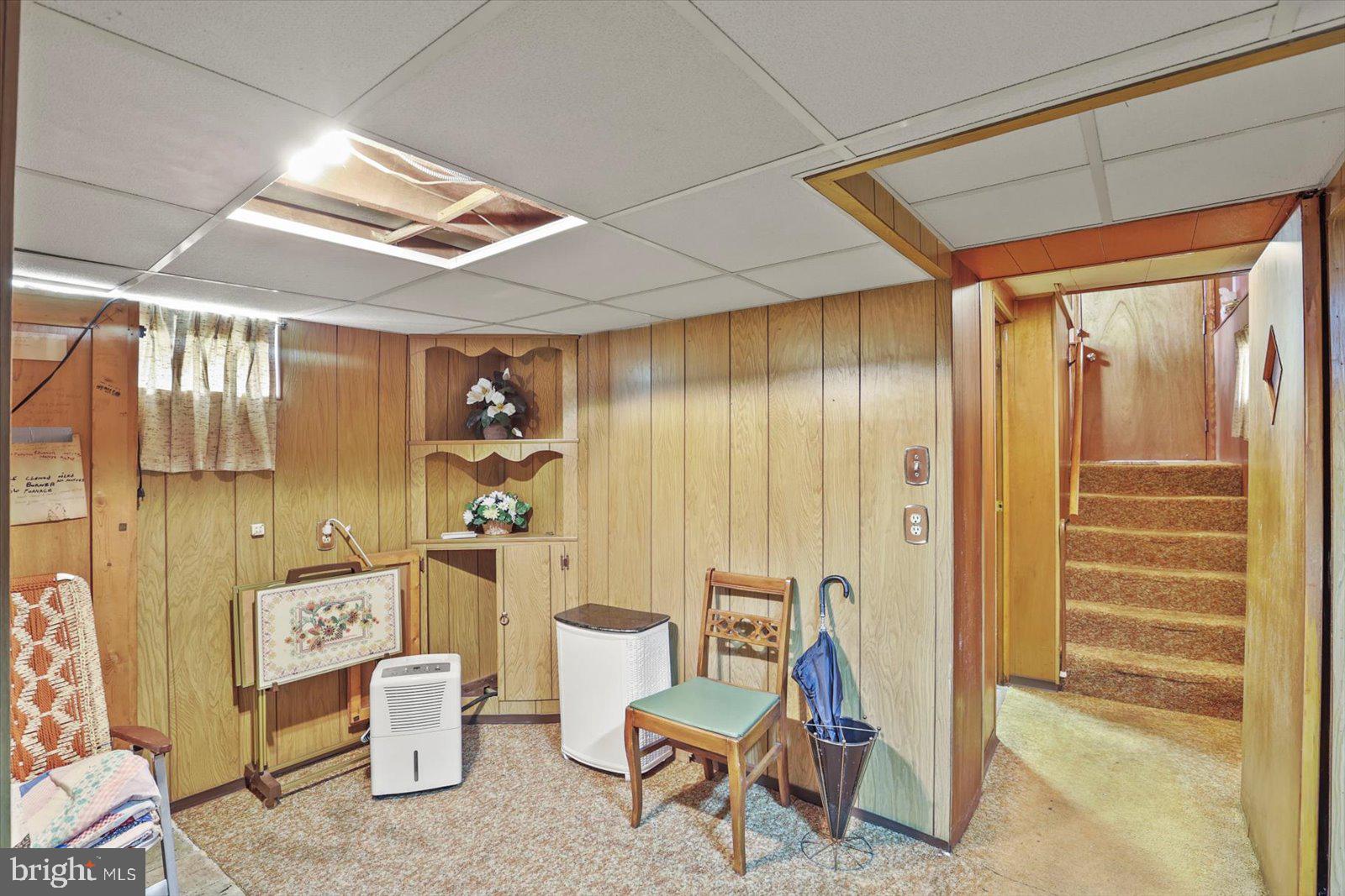 PERRY HALL - Residential