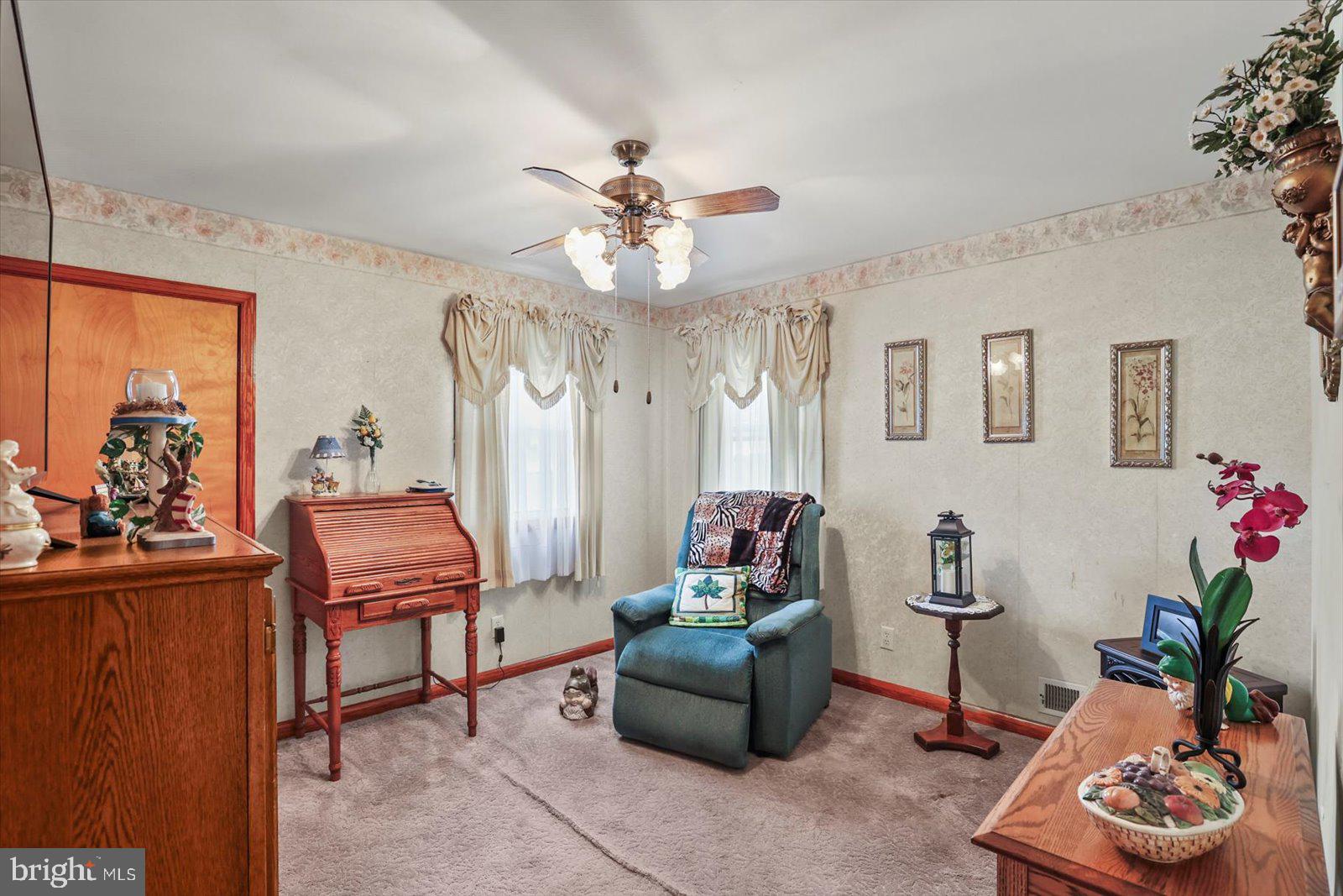 PERRY HALL - Residential