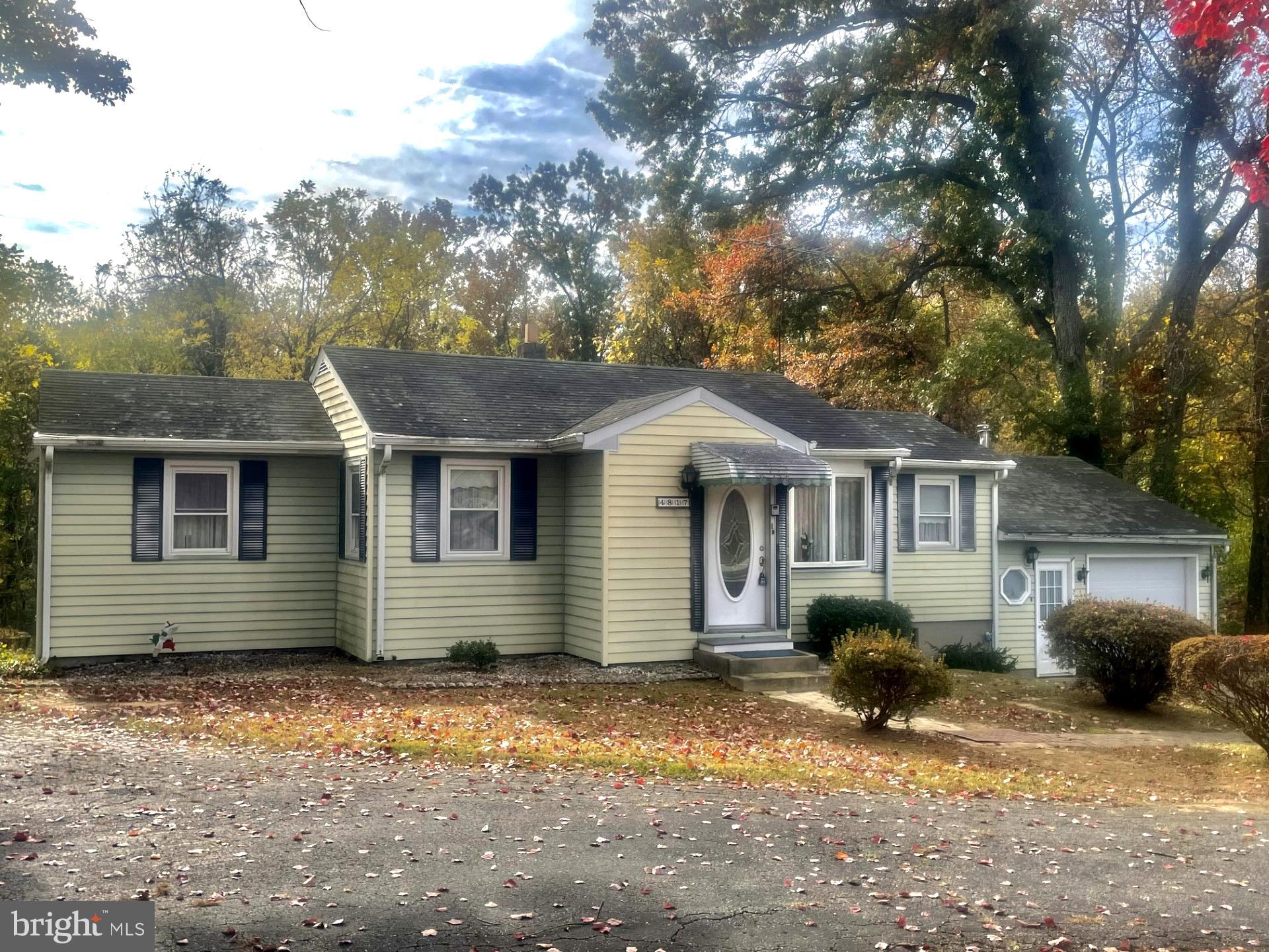 PERRY HALL - Residential