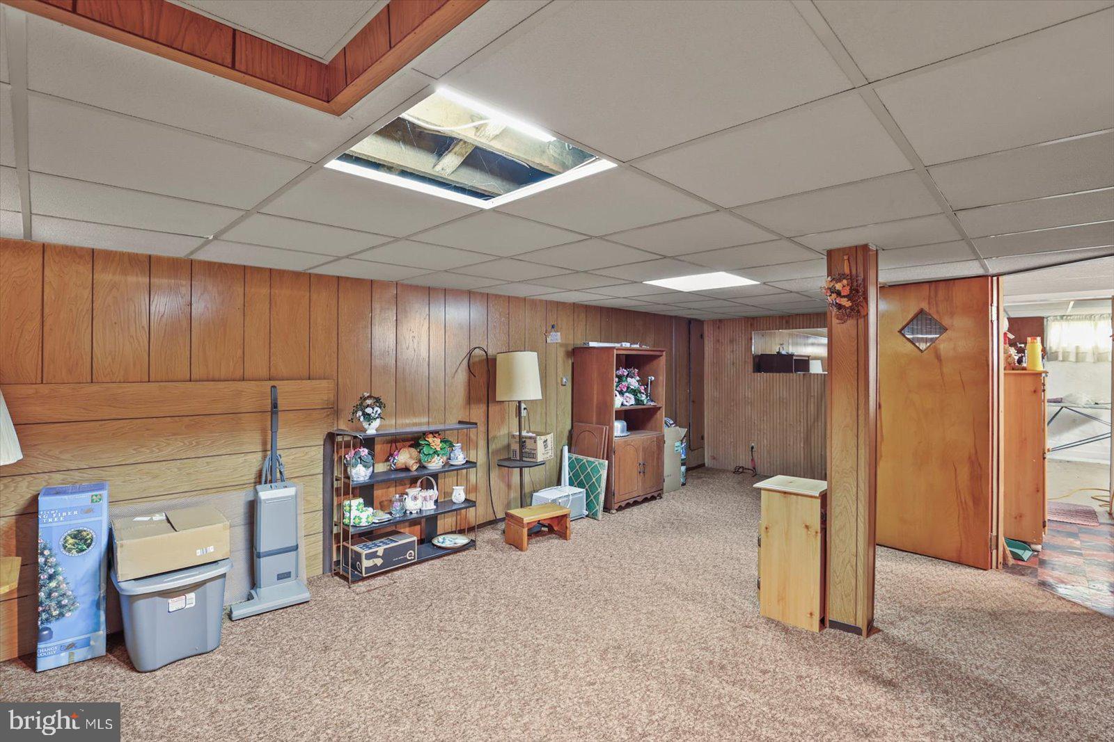 PERRY HALL - Residential