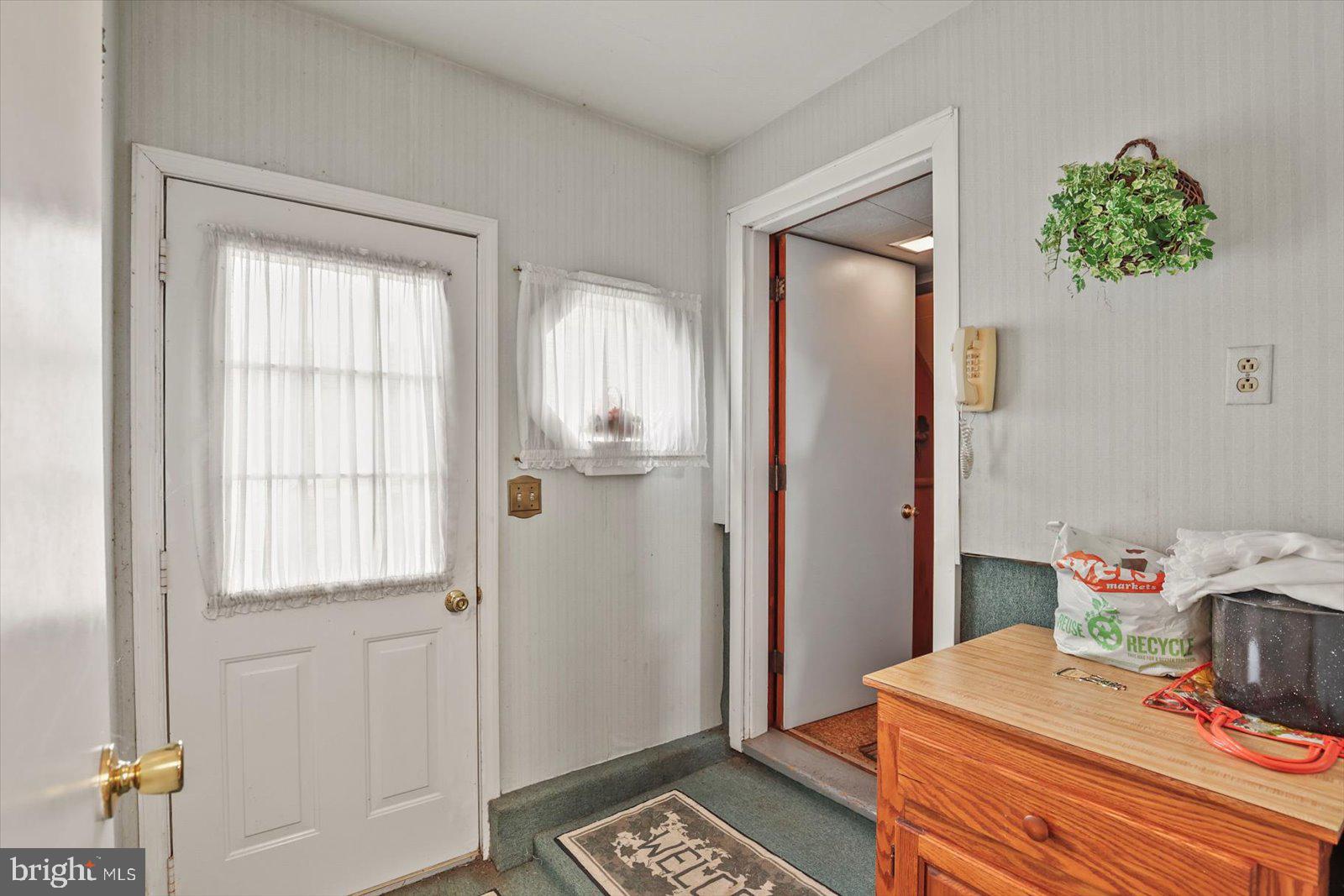 PERRY HALL - Residential