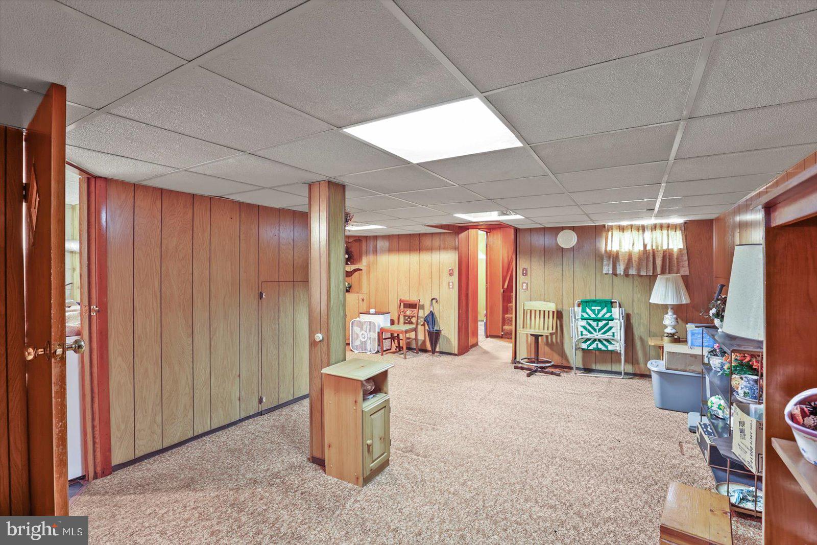 PERRY HALL - Residential