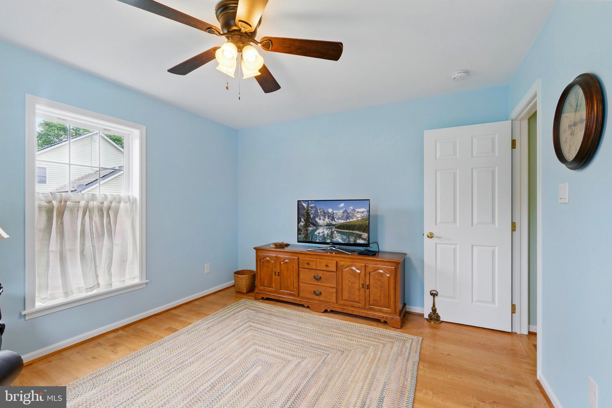 CRESTVIEW - Residential