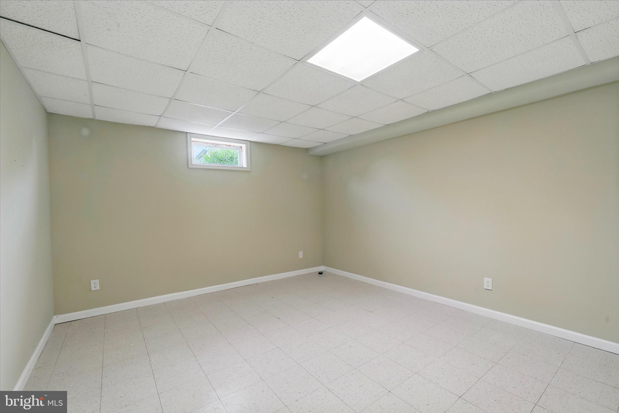 CRESTVIEW - Residential