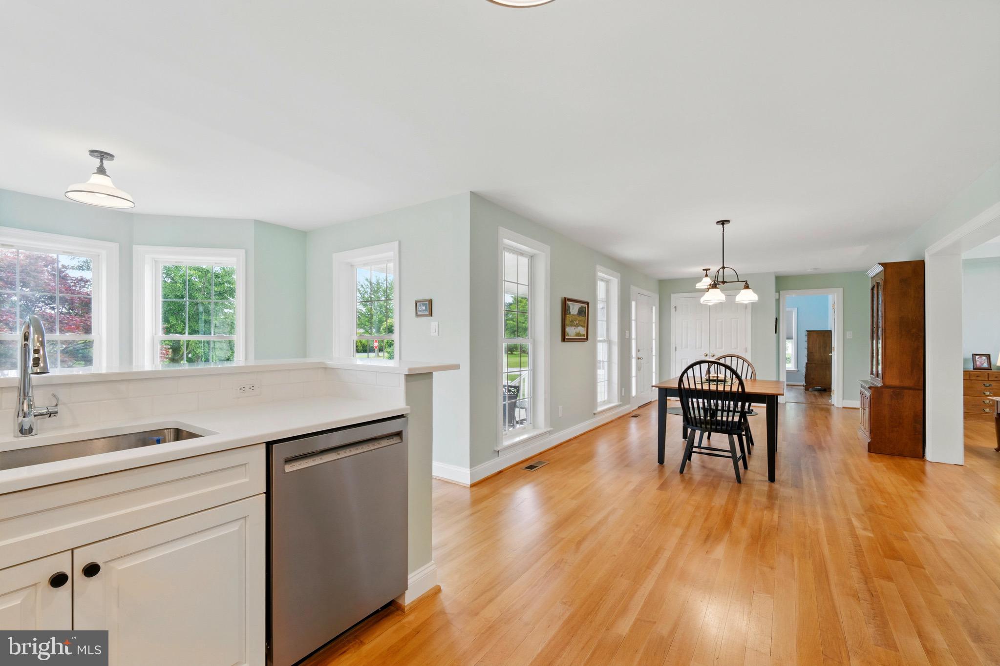 CRESTVIEW - Residential