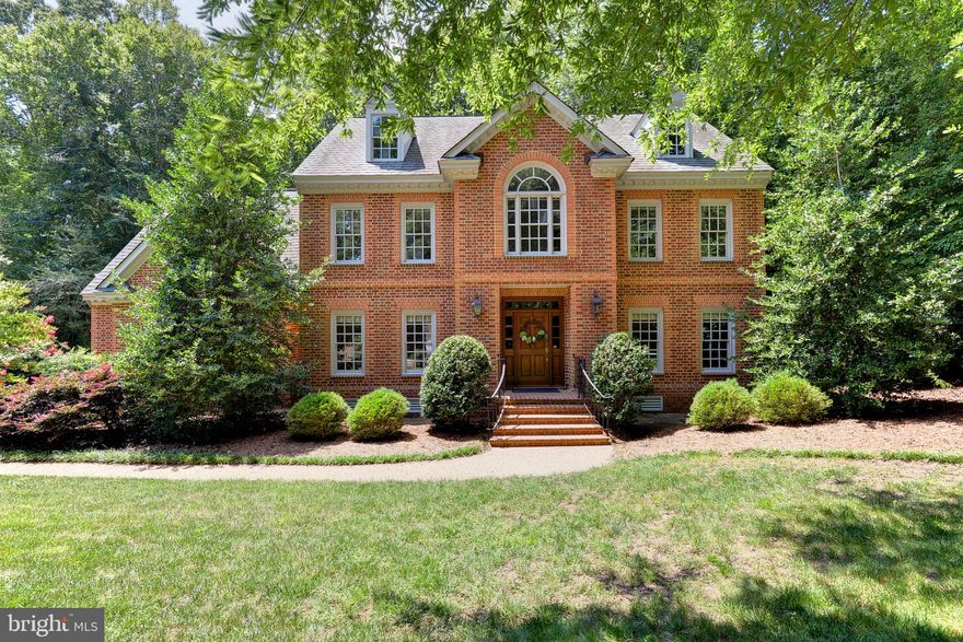 Timeless Traditional Brick Georgian home, walking distance to Colonial Williamsburg and The College of
William and Mary. Situated on a .66 acre gorgeous private lot. Featuring a fantastic floorplan with a gracious
foyer that welcomes you into the formal dining and living room. The cozy family room with a gas fireplace
overlooks the rear deck and serene privacy of the wooded back yard. The sizable kitchen features granite
countertops and top of line stainless steel appliances and opens to an eat-in sunroom space with skylights
for lovely natural light. Upstairs the primary suite features an updated spa-like ensuite bath with dual vanity,
soaking tub, large shower and an amazing closet. Three well sized bedrooms each have ample closet
space and share another updated full bath. The large bonus room above the garage features another
amazing closet and laundry room. Don’t miss the sizable third floor attic (that could be easily finished) or the
unfinished walkout basement storage space!
