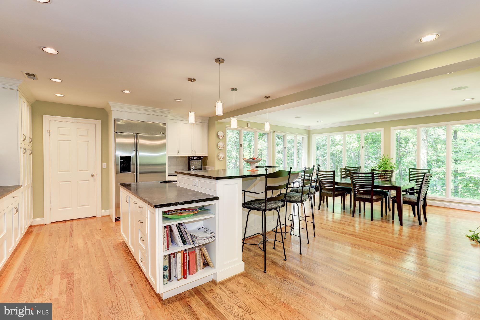 RIVER FALLS - Residential