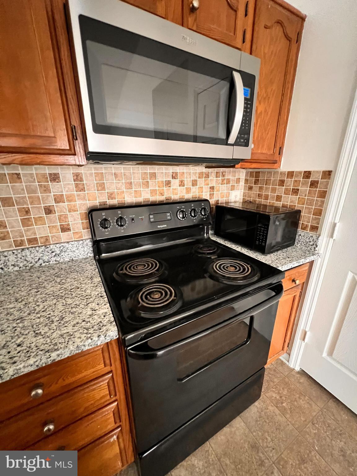 904 SWALLOW CREST COURT M 904-M
