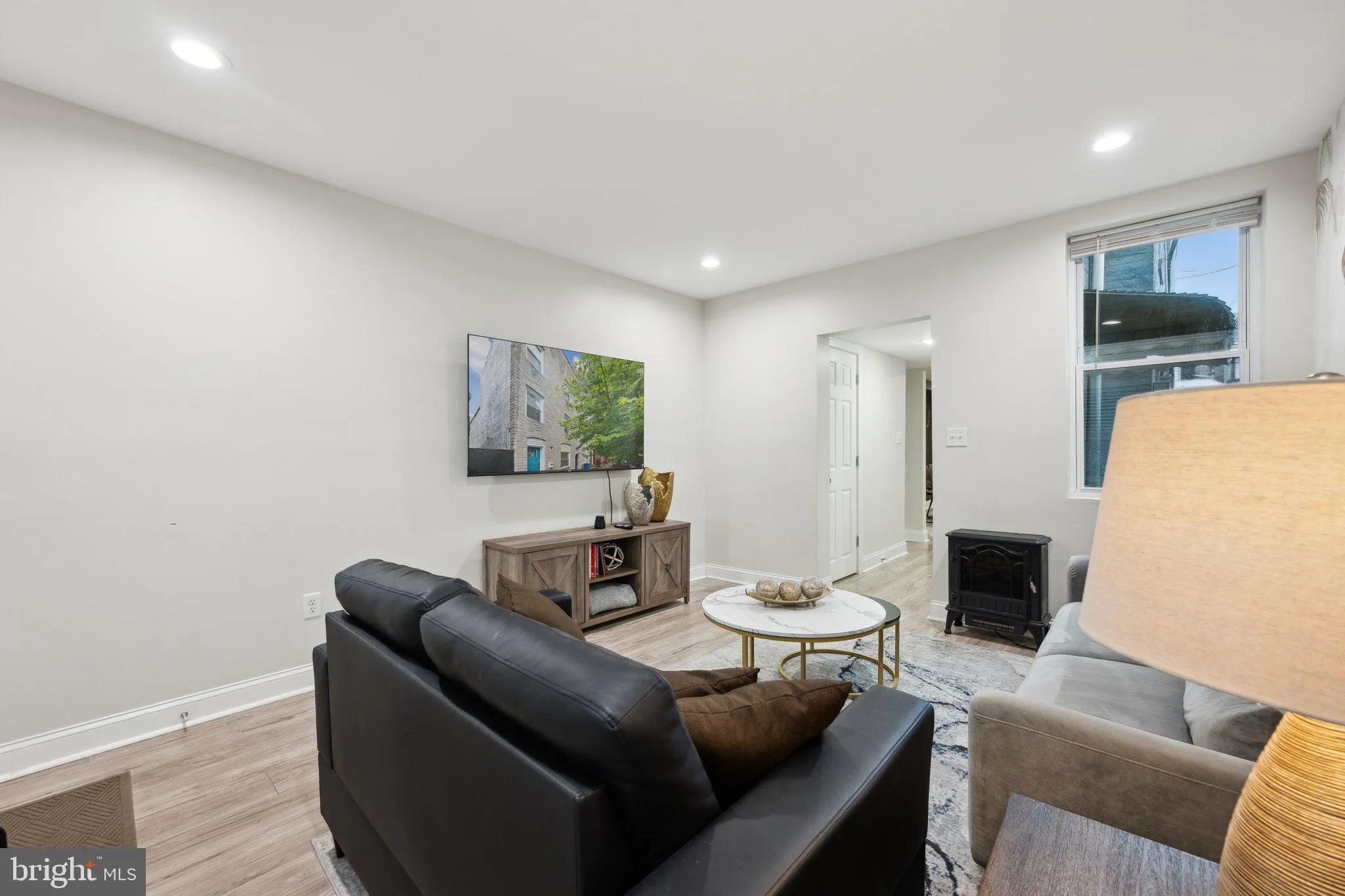 Baltimore, Maryland 21231, United States, 3 Bedrooms Bedrooms, ,3 BathroomsBathrooms,Residential,Active,145768