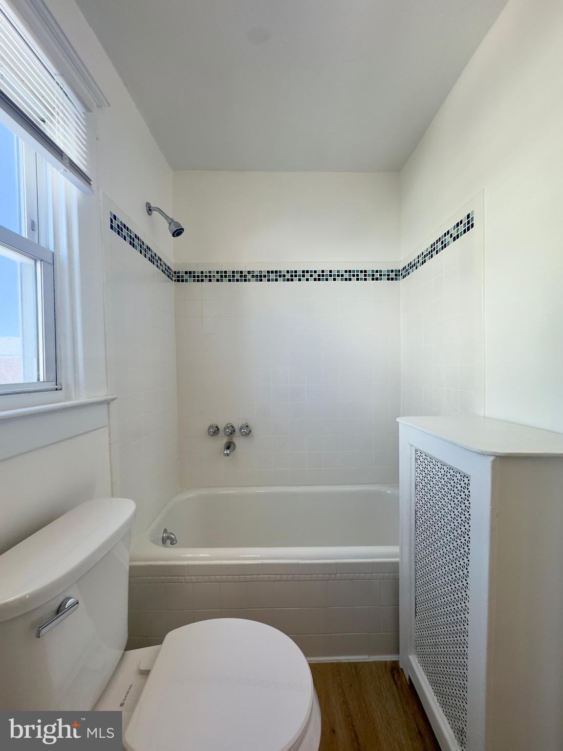 WALTHERSON - Residential Lease