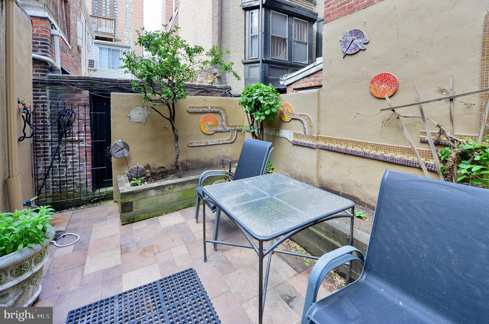 RITTENHOUSE SQUARE - Residential