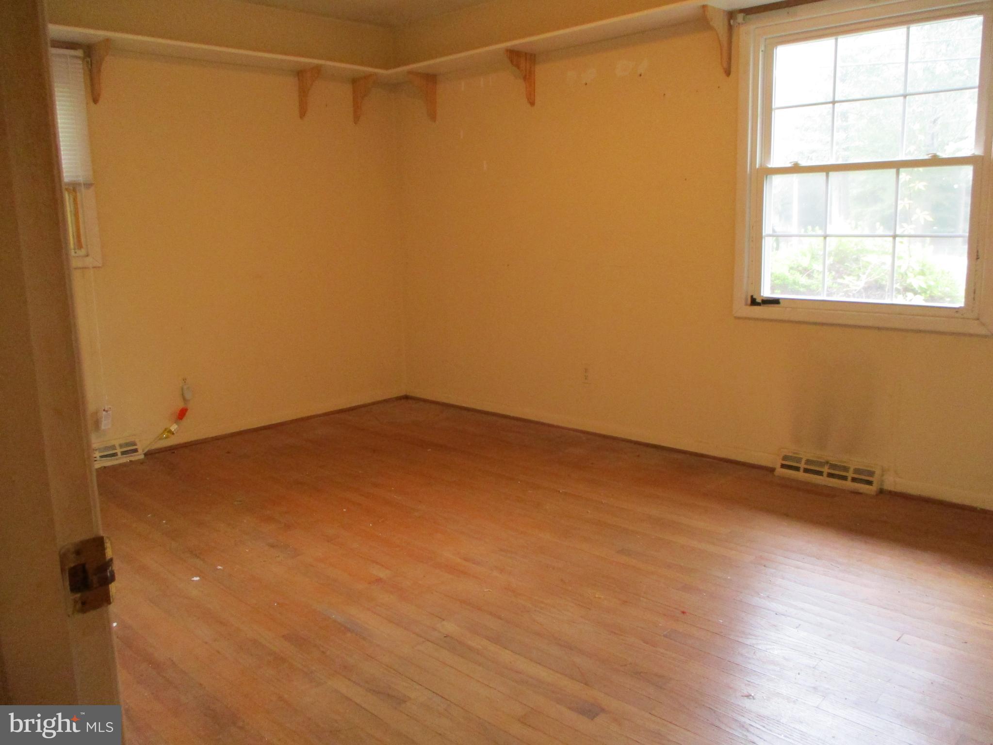 WOODROW W HALL SUBD - Residential