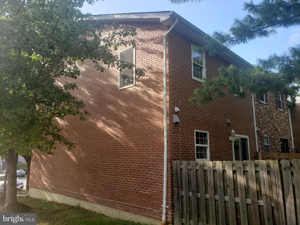 CORAL HILLS TOWN HOMES - Residential