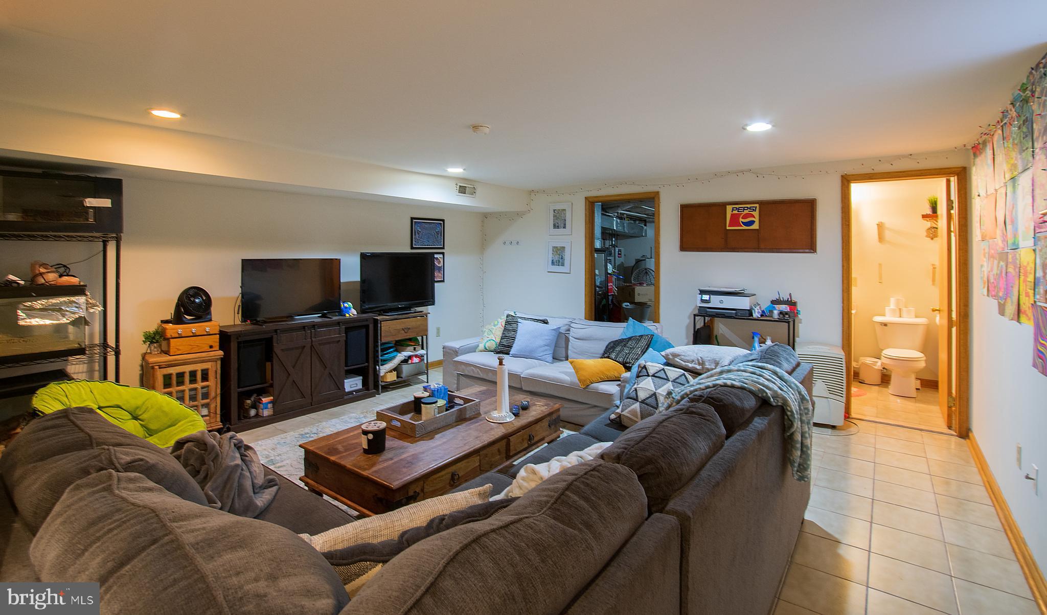 GRADUATE HOSPITAL - Residential Lease