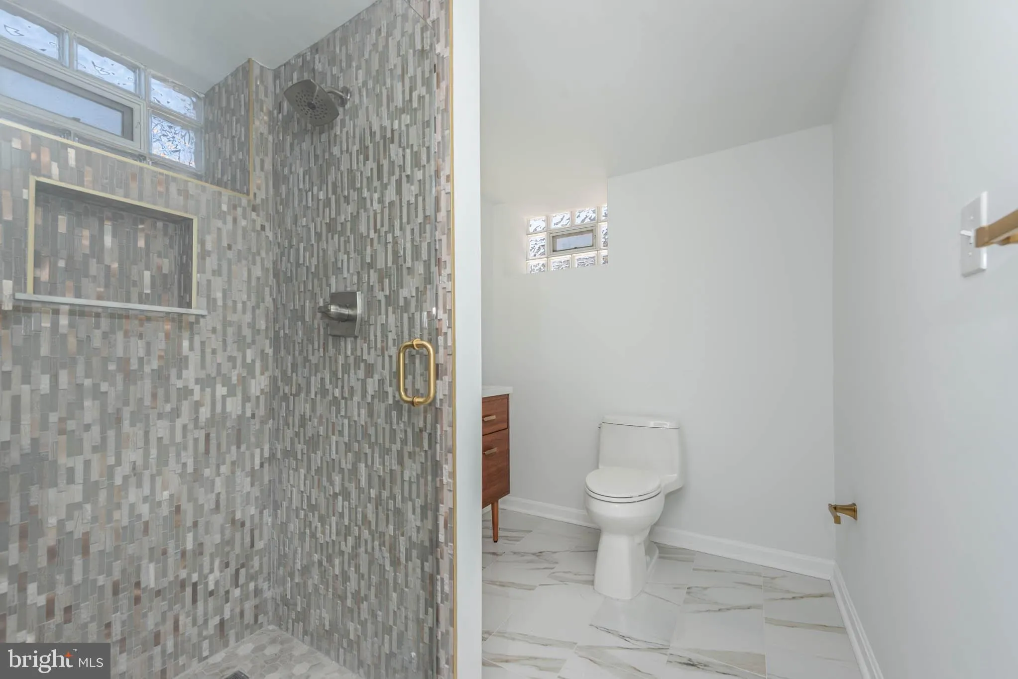 Baltimore, Maryland 21239, United States, 3 Bedrooms Bedrooms, ,3 BathroomsBathrooms,Residential,Active,97495