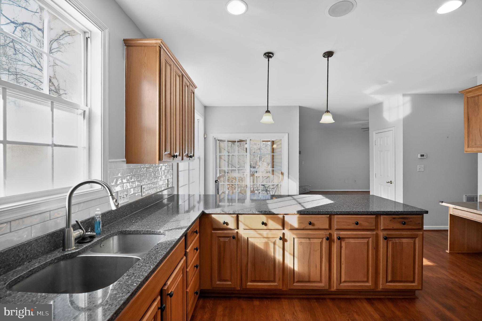 RIDGEWAY ESTATES - Residential