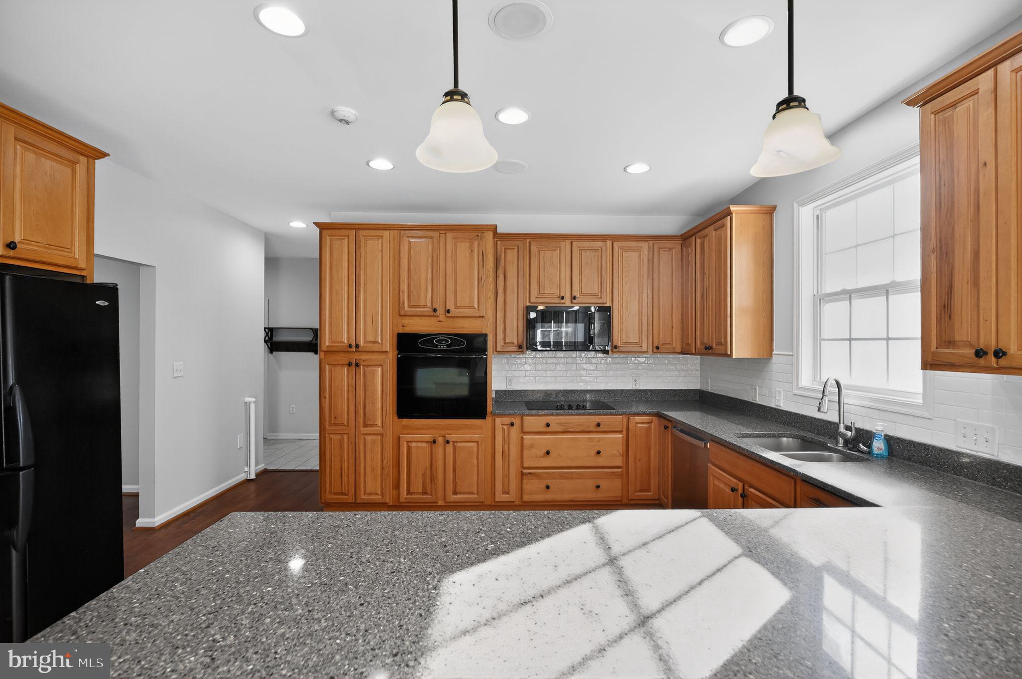 RIDGEWAY ESTATES - Residential