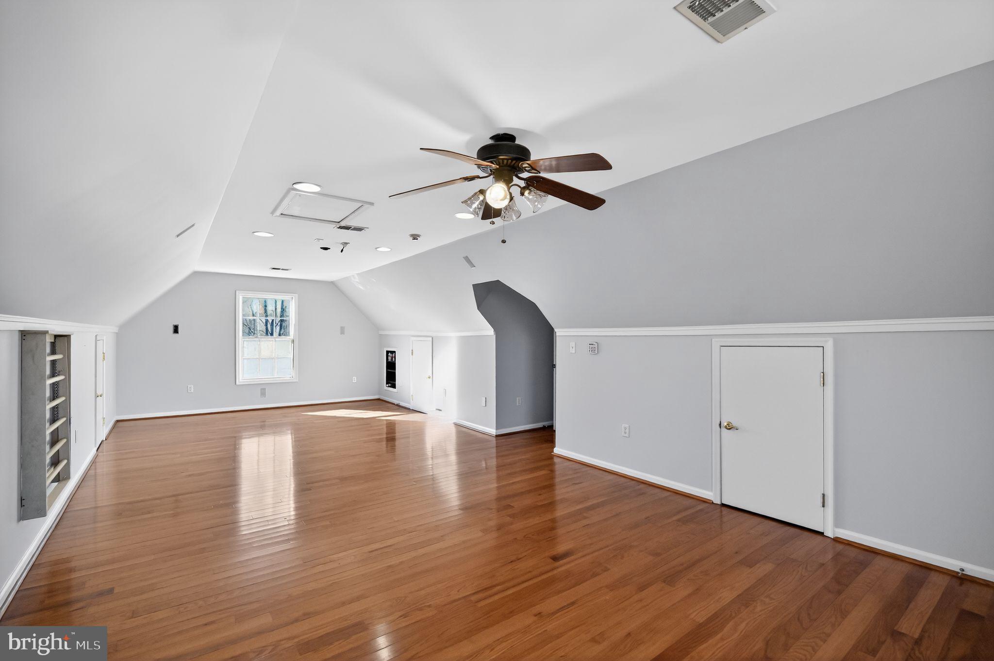 RIDGEWAY ESTATES - Residential