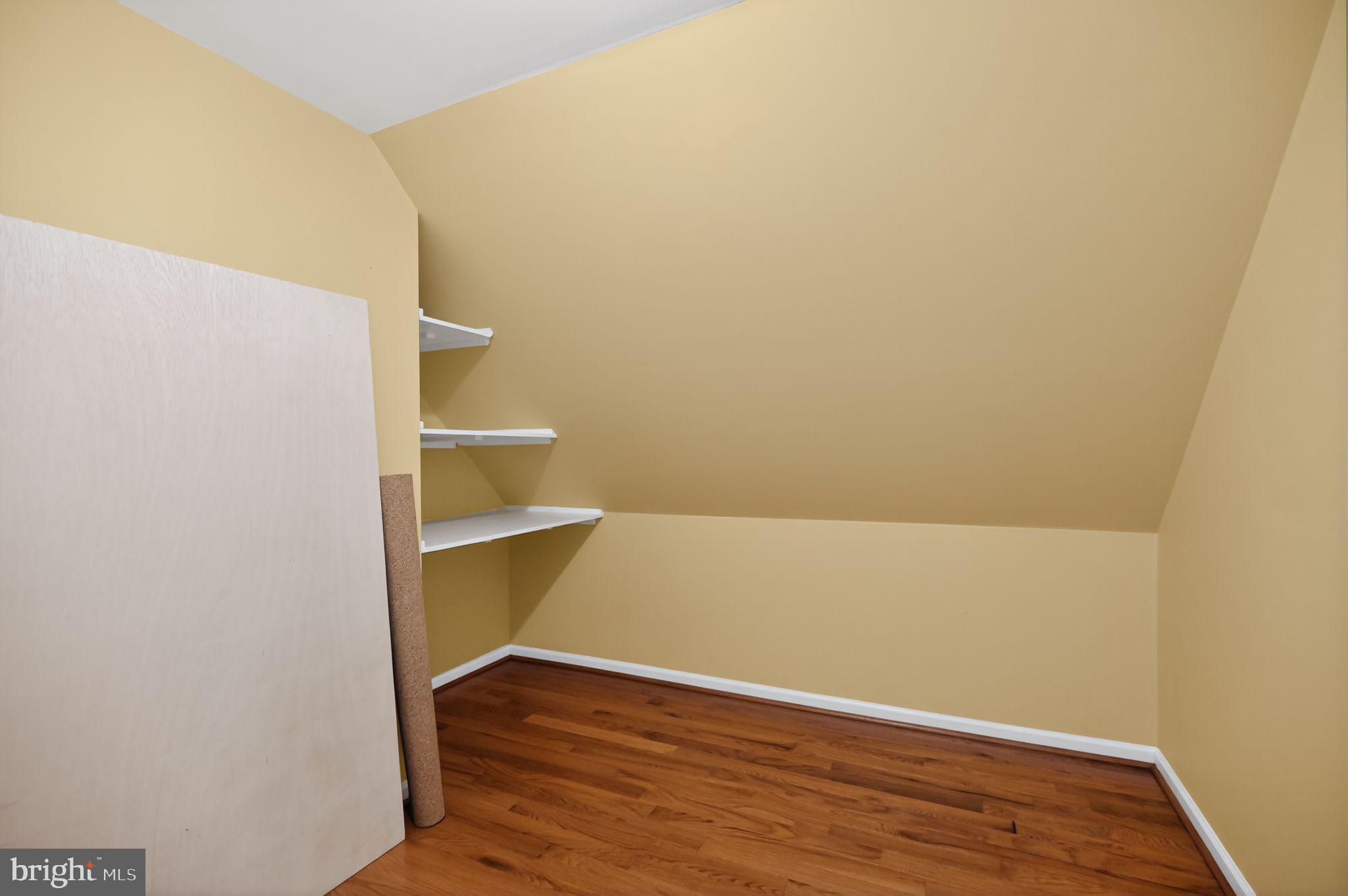 RIDGEWAY ESTATES - Residential