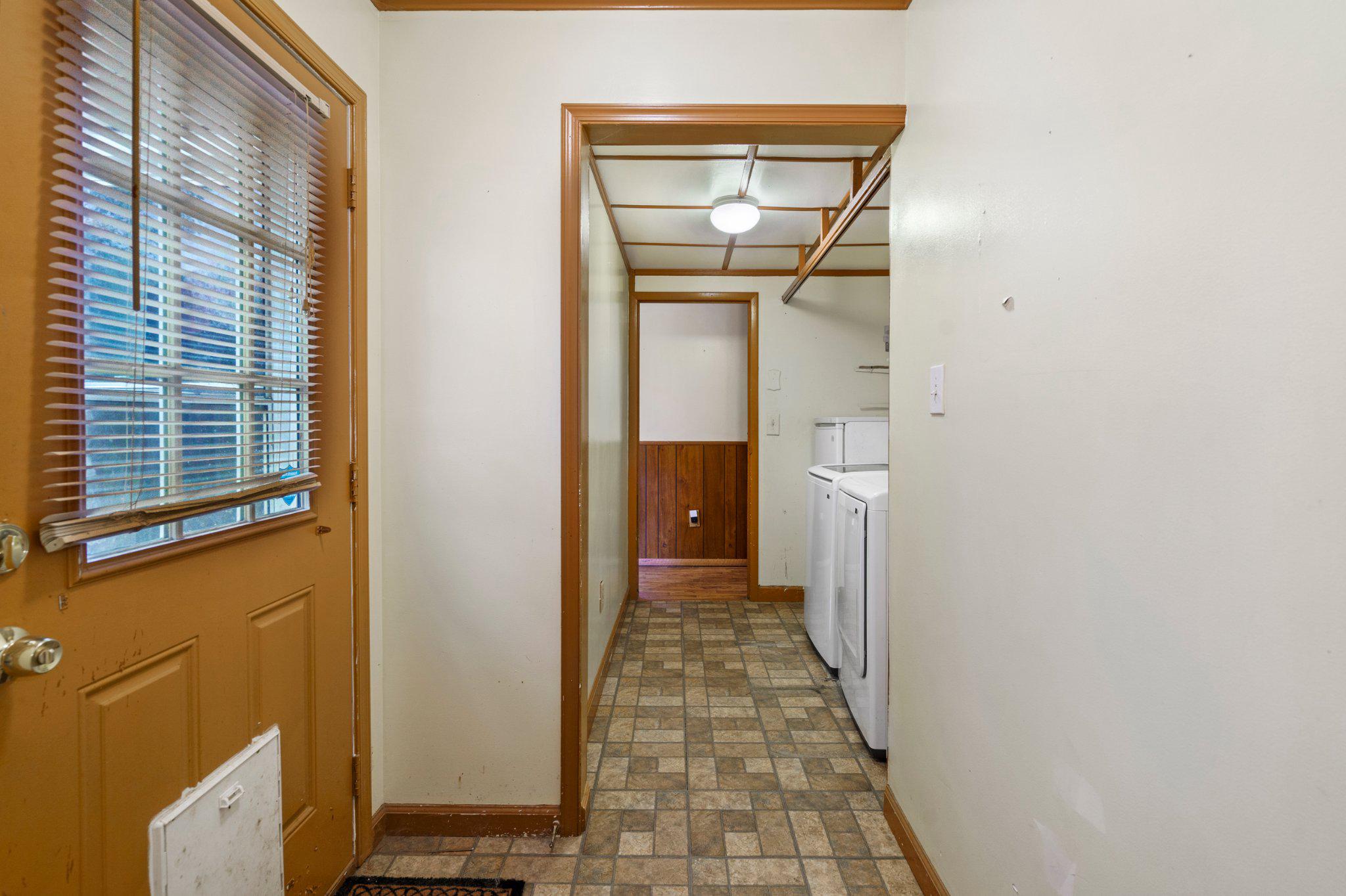 SECURITY HILLS - Residential