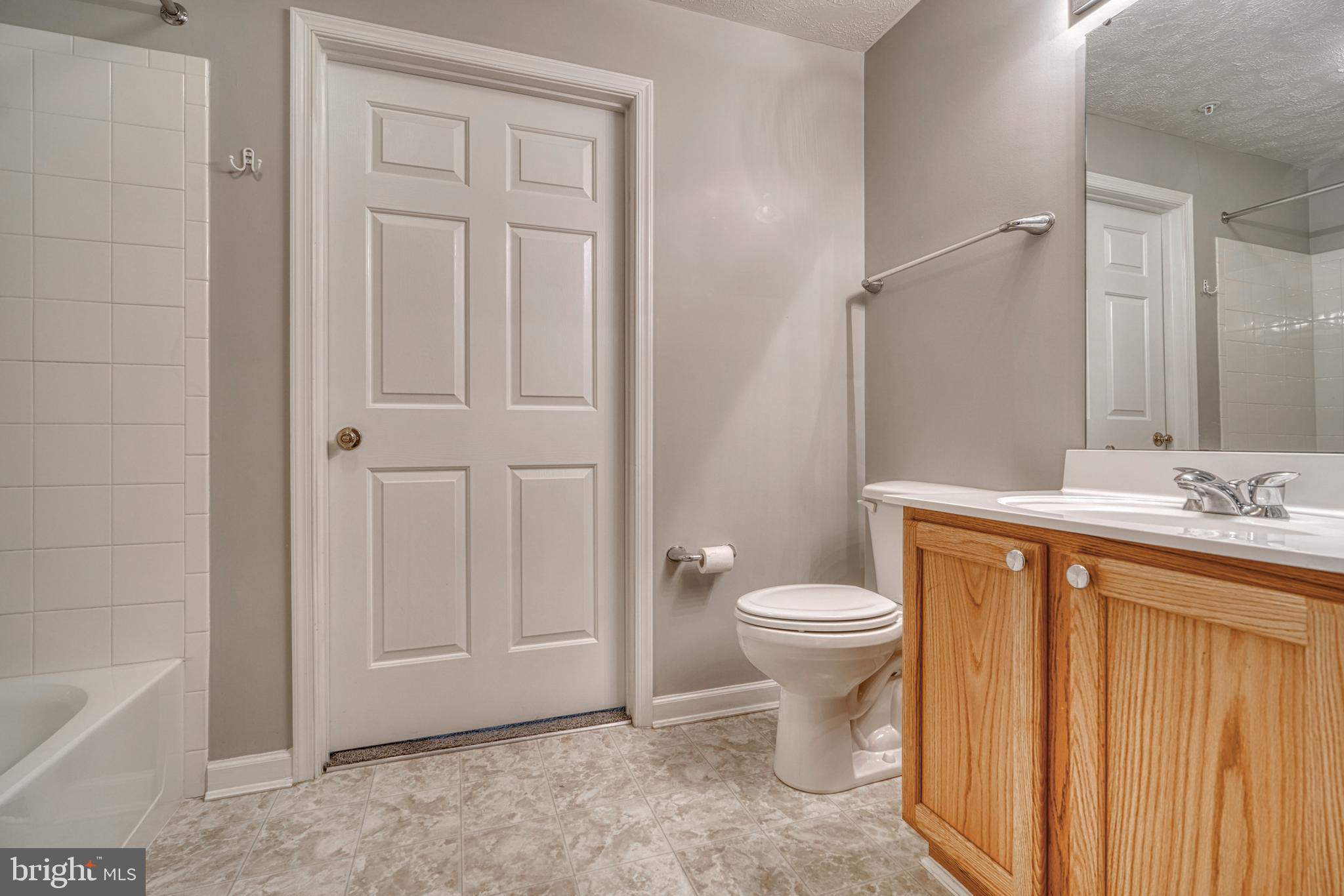 PERRY HALL - Residential Lease