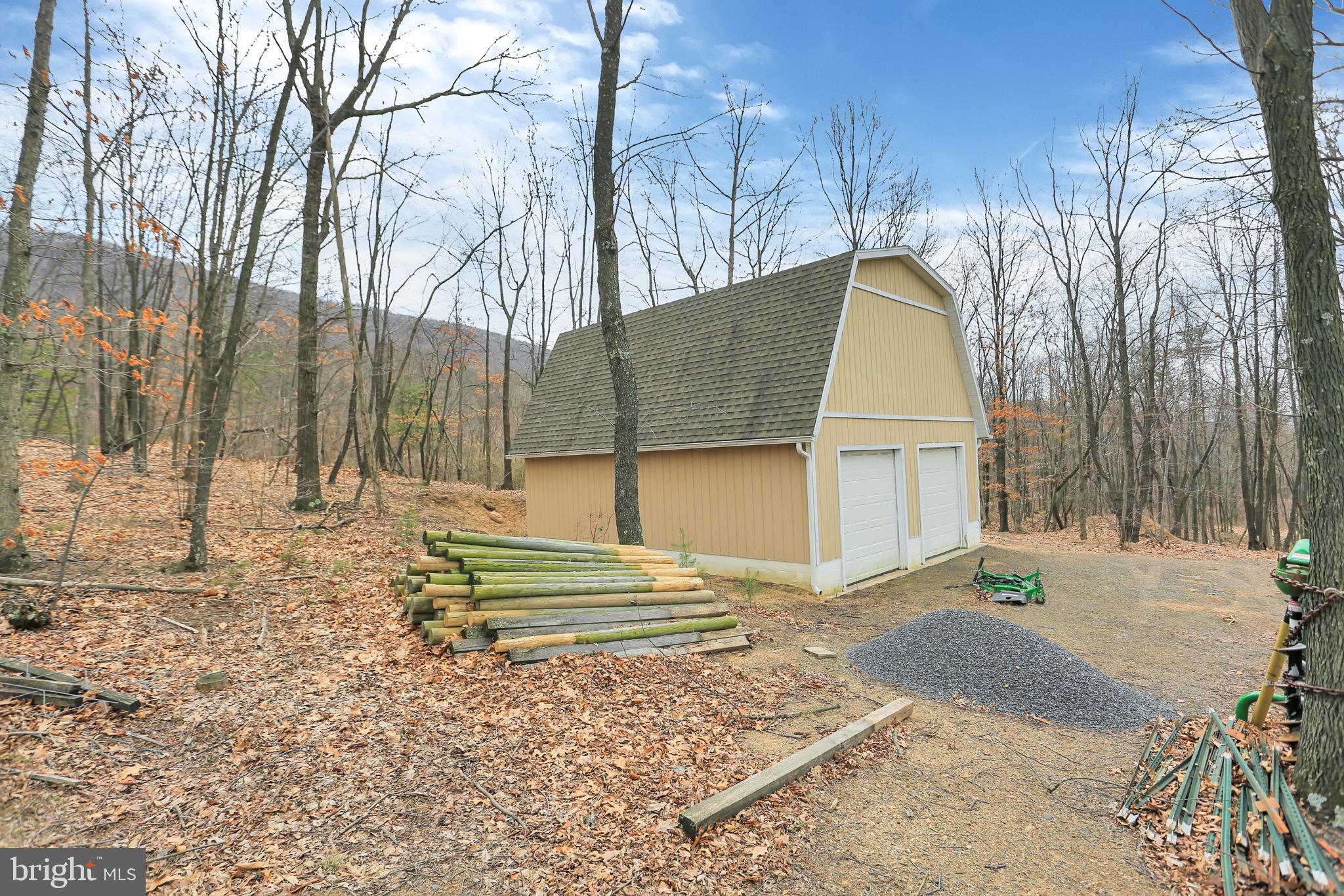 BIG COVE TANNERY - Residential