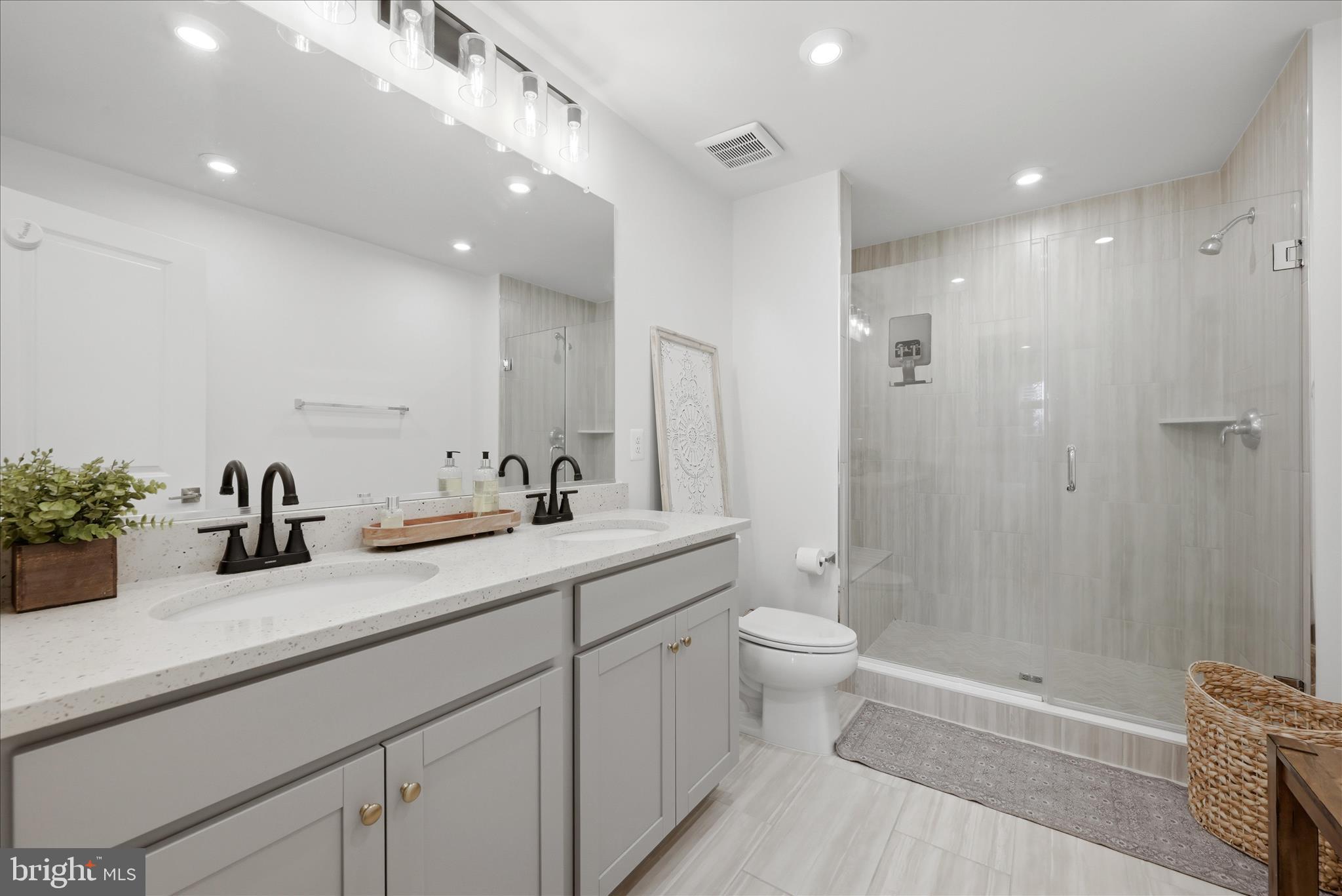 HERITAGE AT MARSHALL - Residential