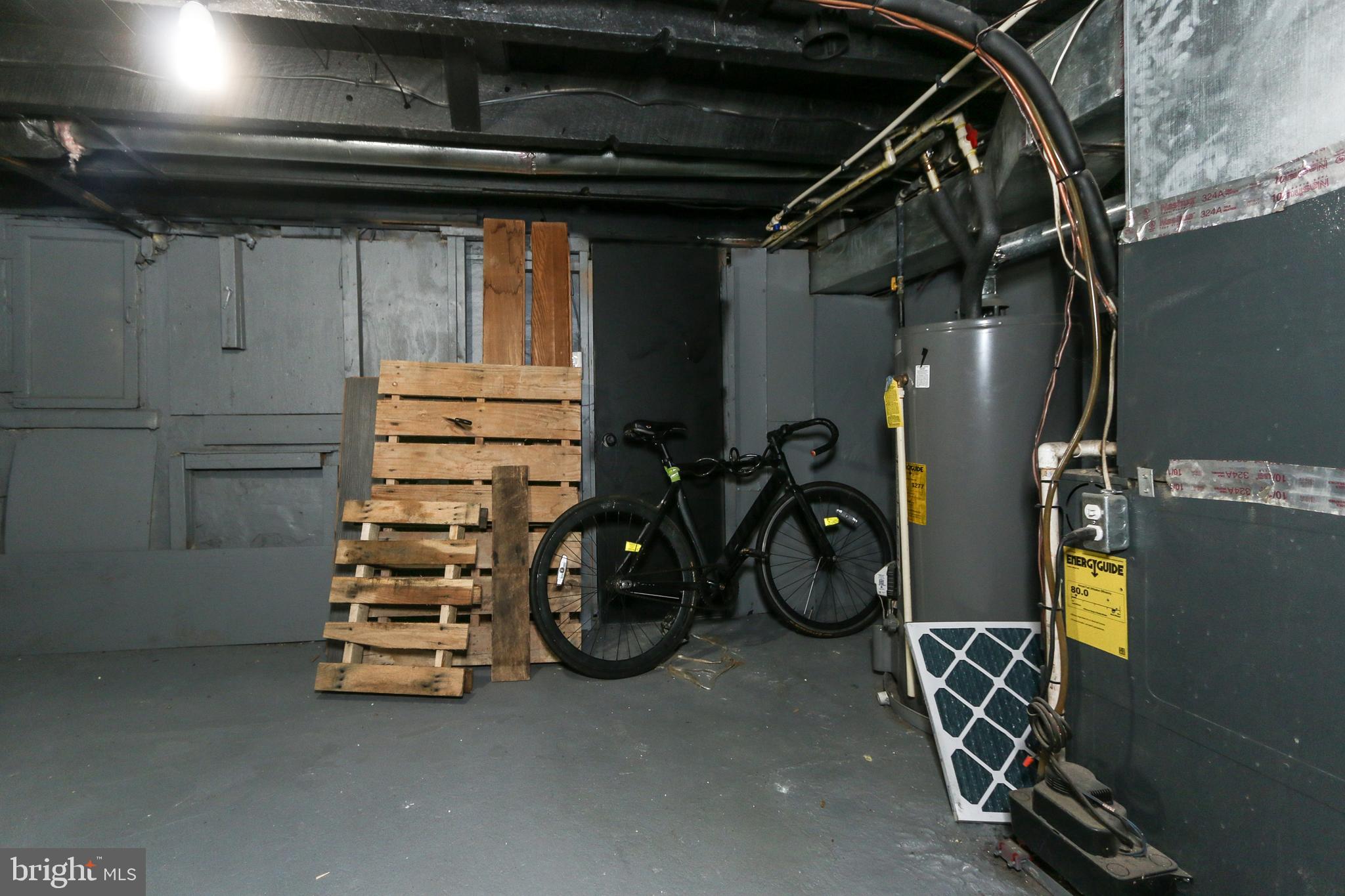 HIGHLANDTOWN - Residential Income