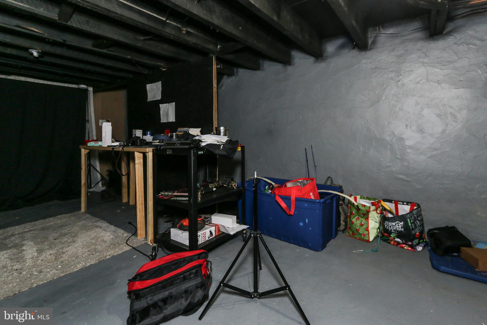 HIGHLANDTOWN - Residential Income