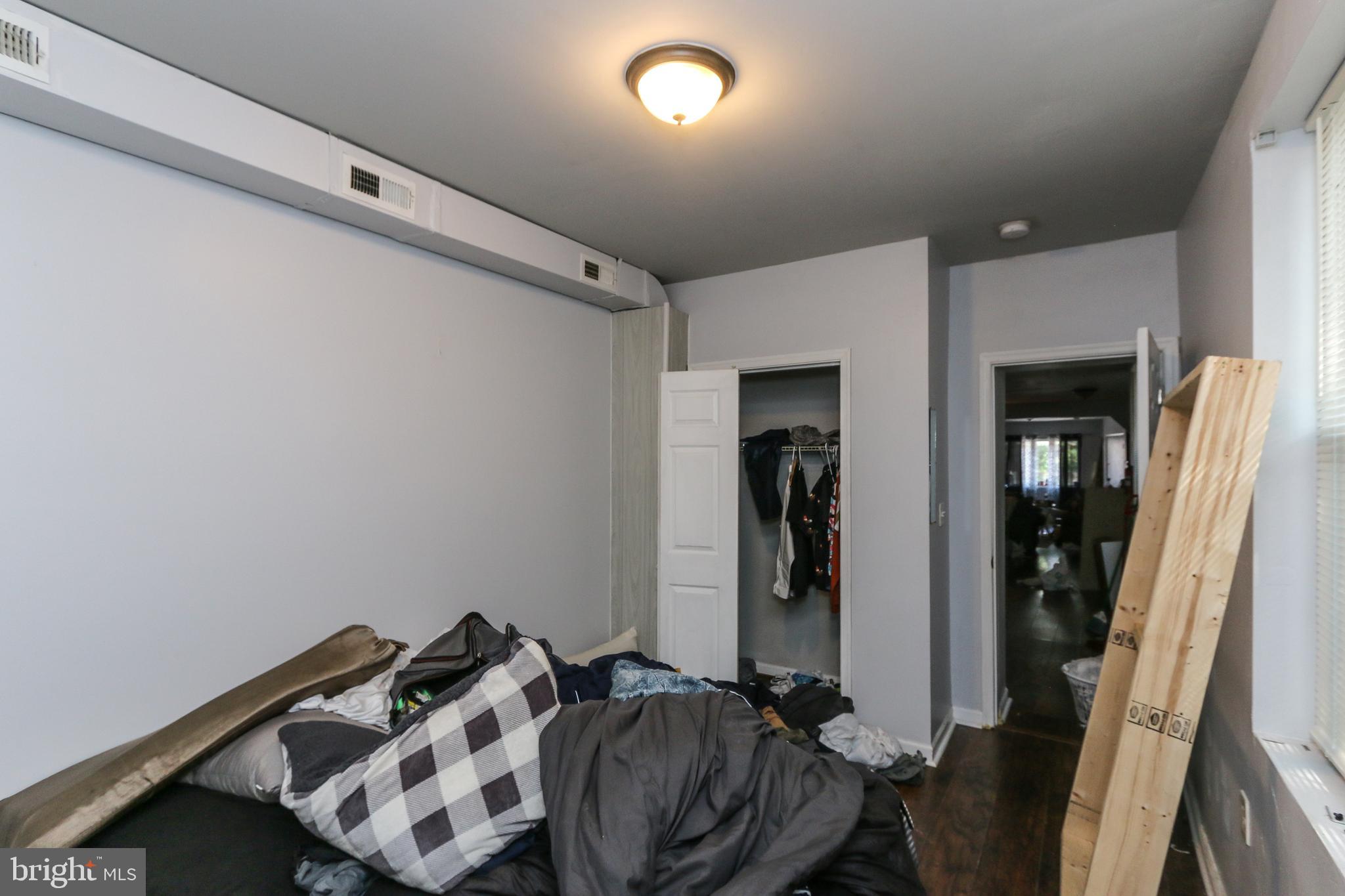 HIGHLANDTOWN - Residential Income