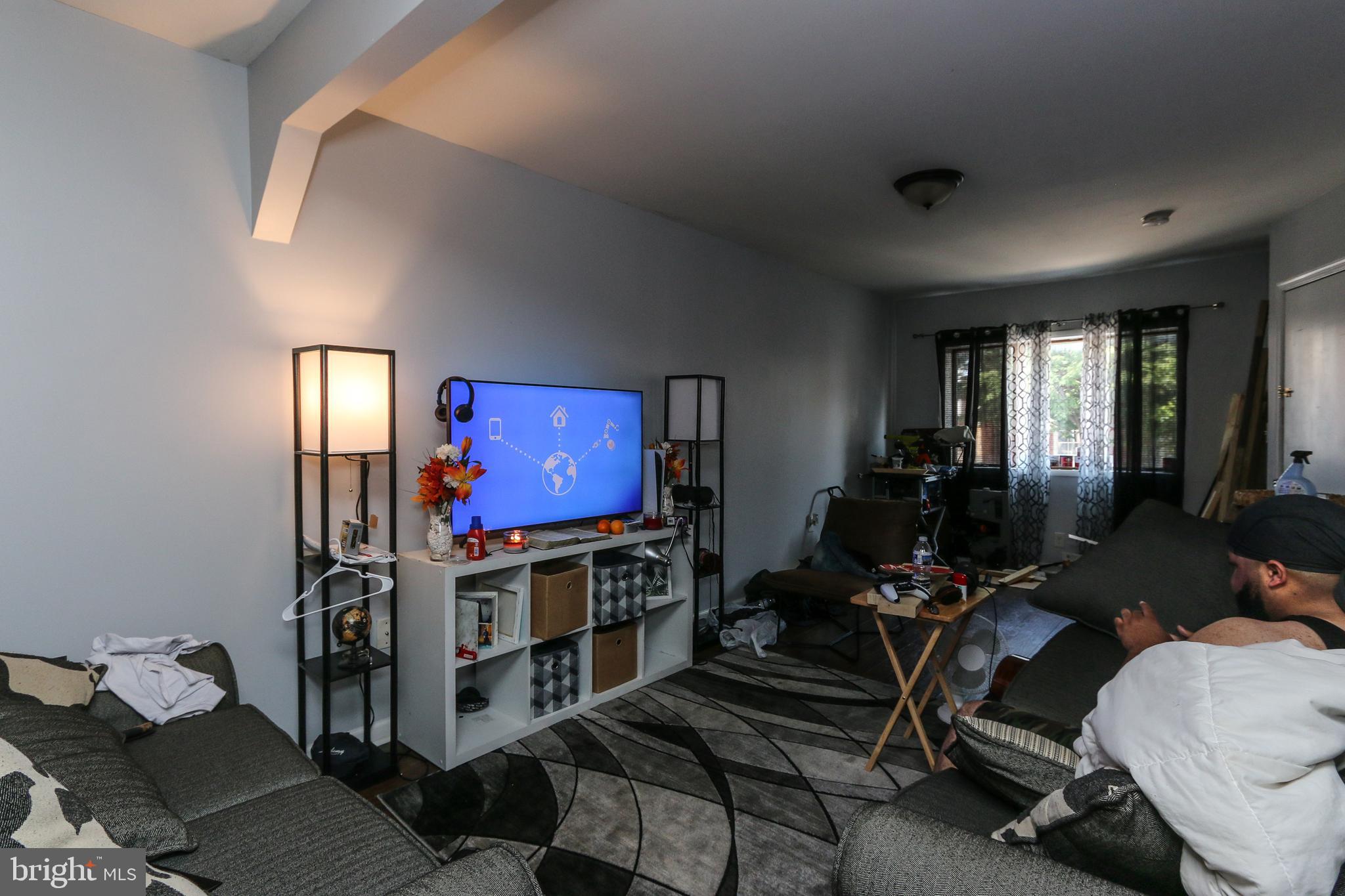 HIGHLANDTOWN - Residential Income