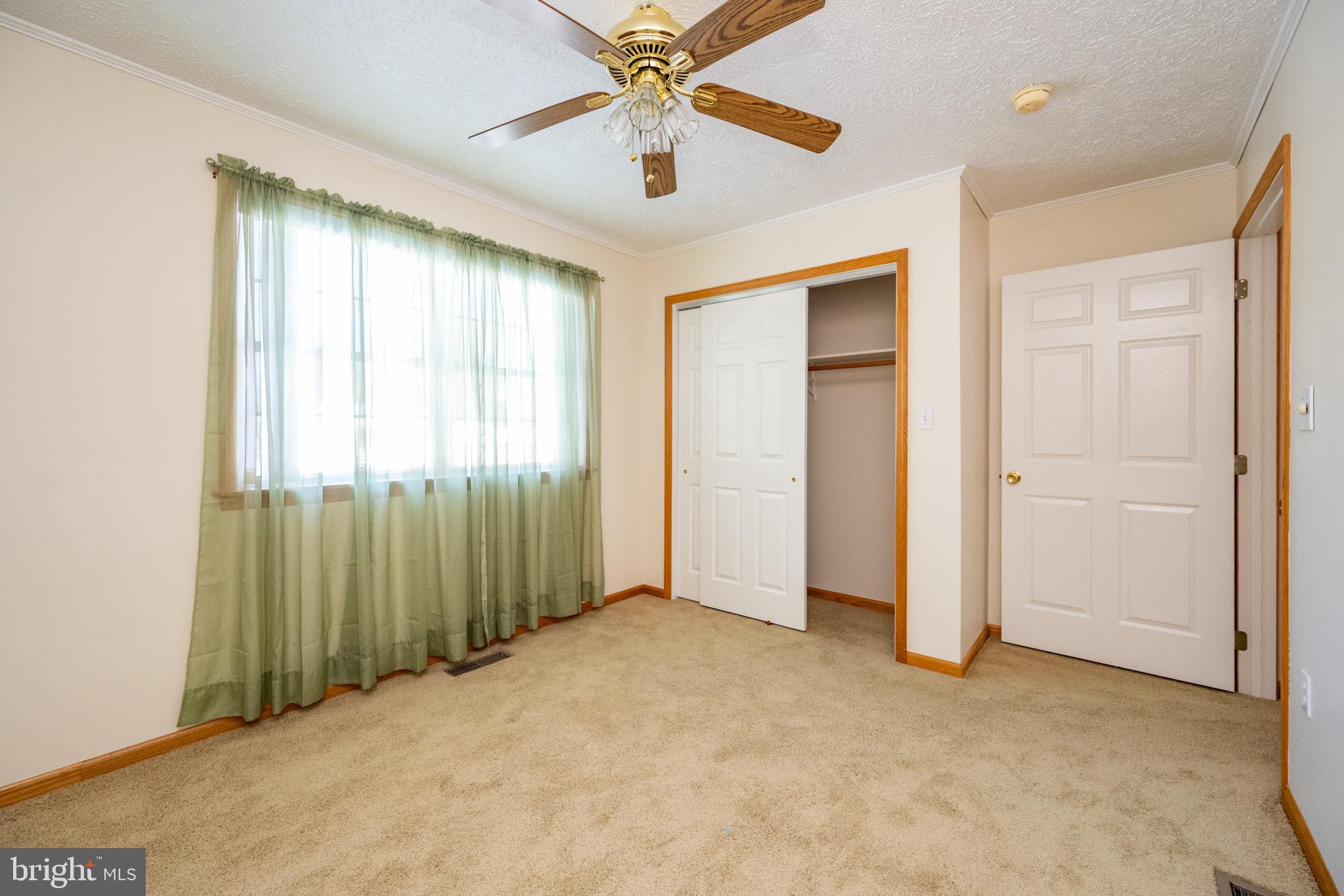 OAKLAND - Residential