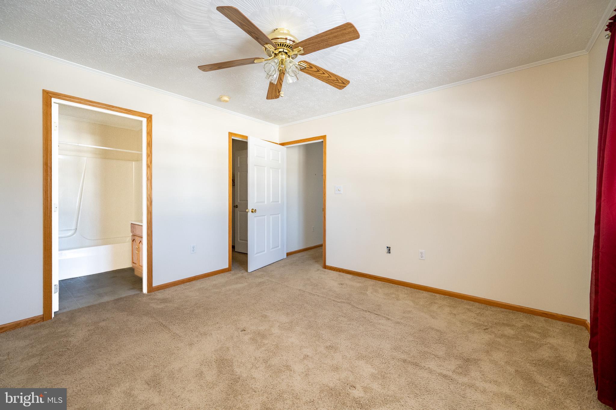 OAKLAND - Residential