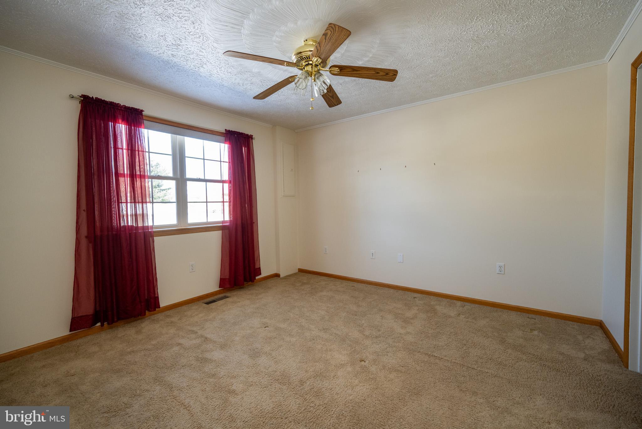 OAKLAND - Residential