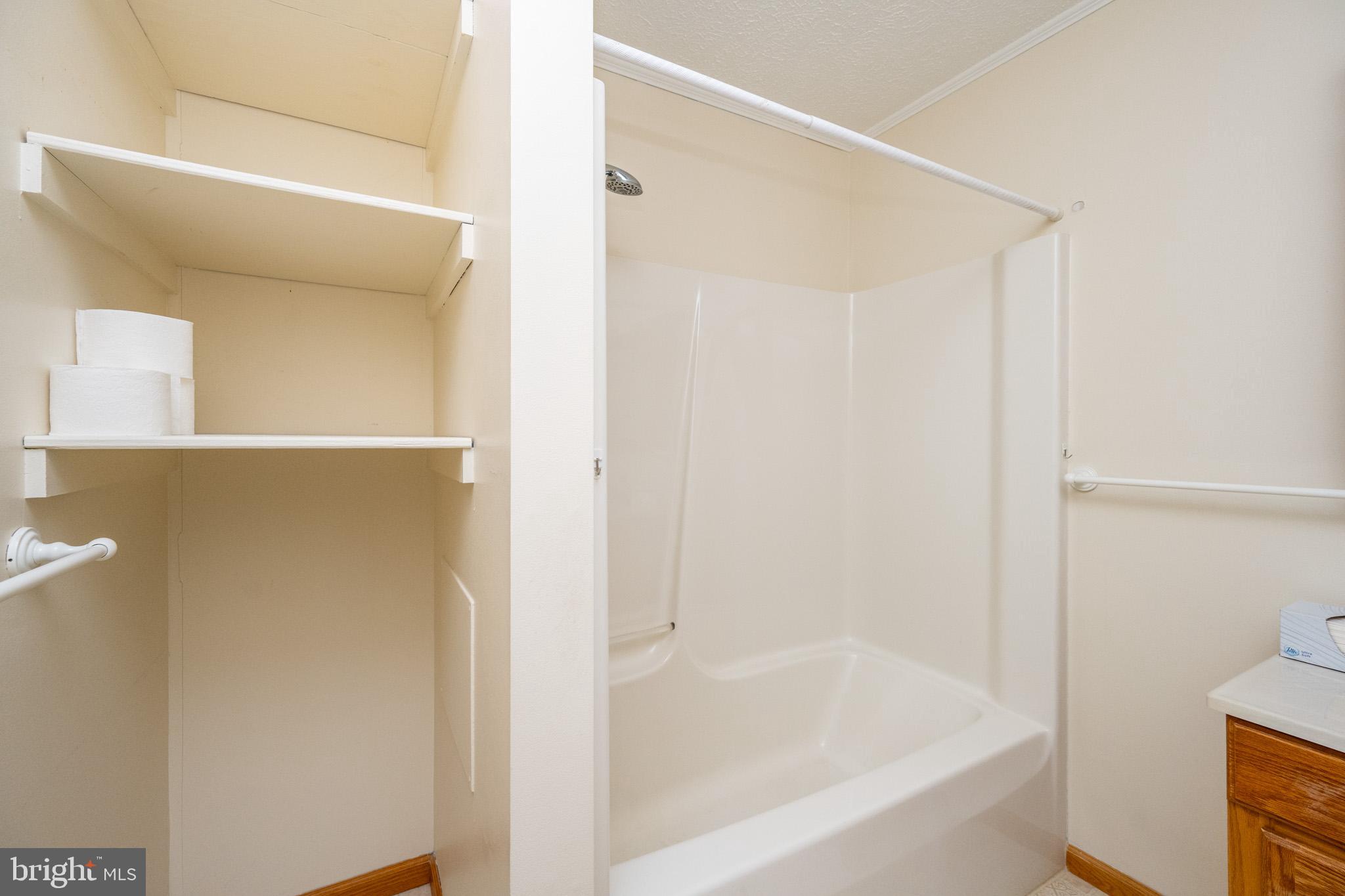 OAKLAND - Residential