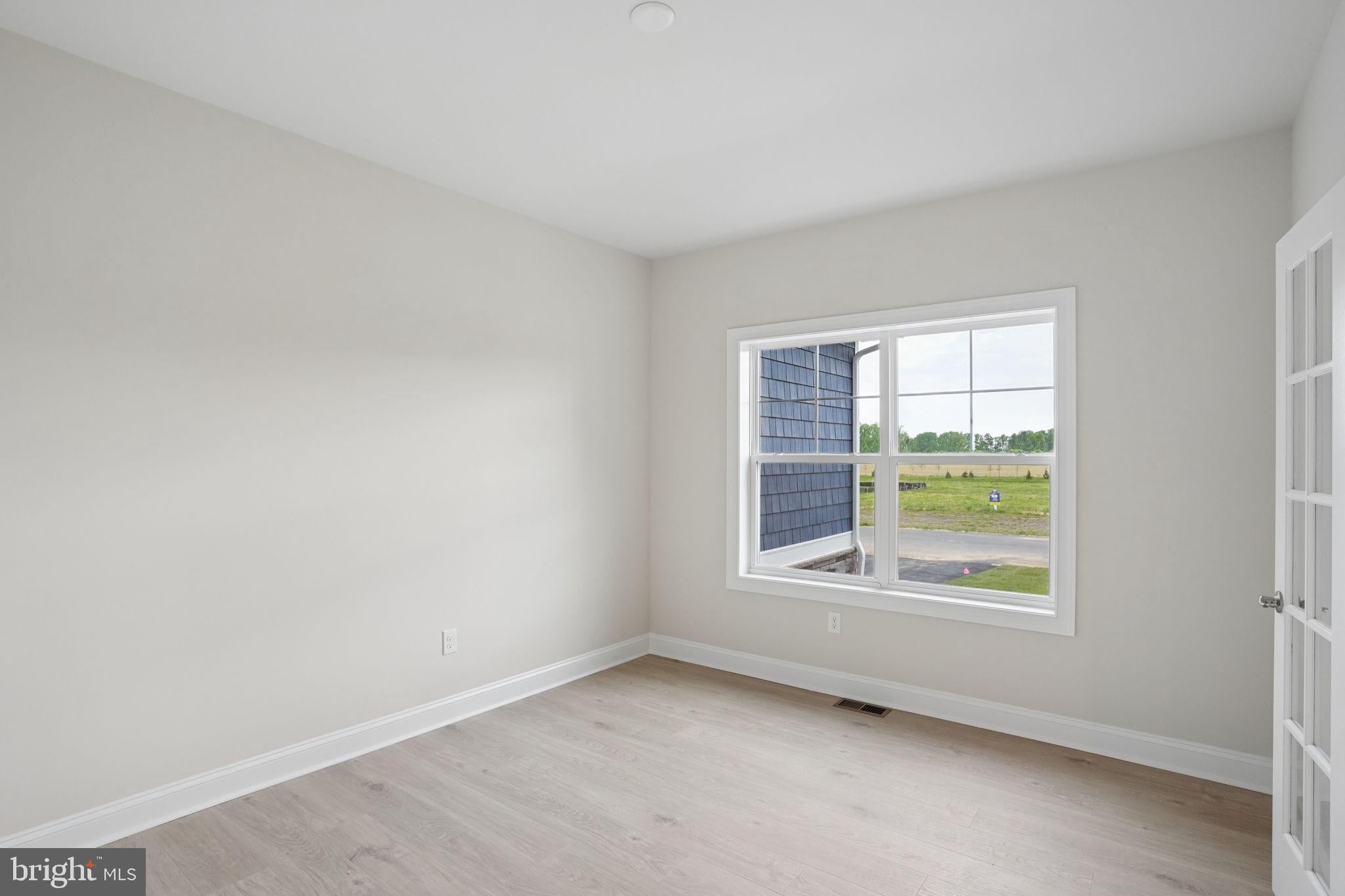 LAKEVIEW DRIVE - LOT #32