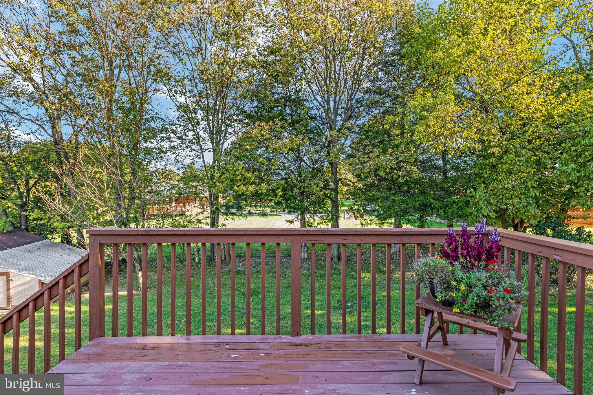 139 HILLVIEW DRIVE
