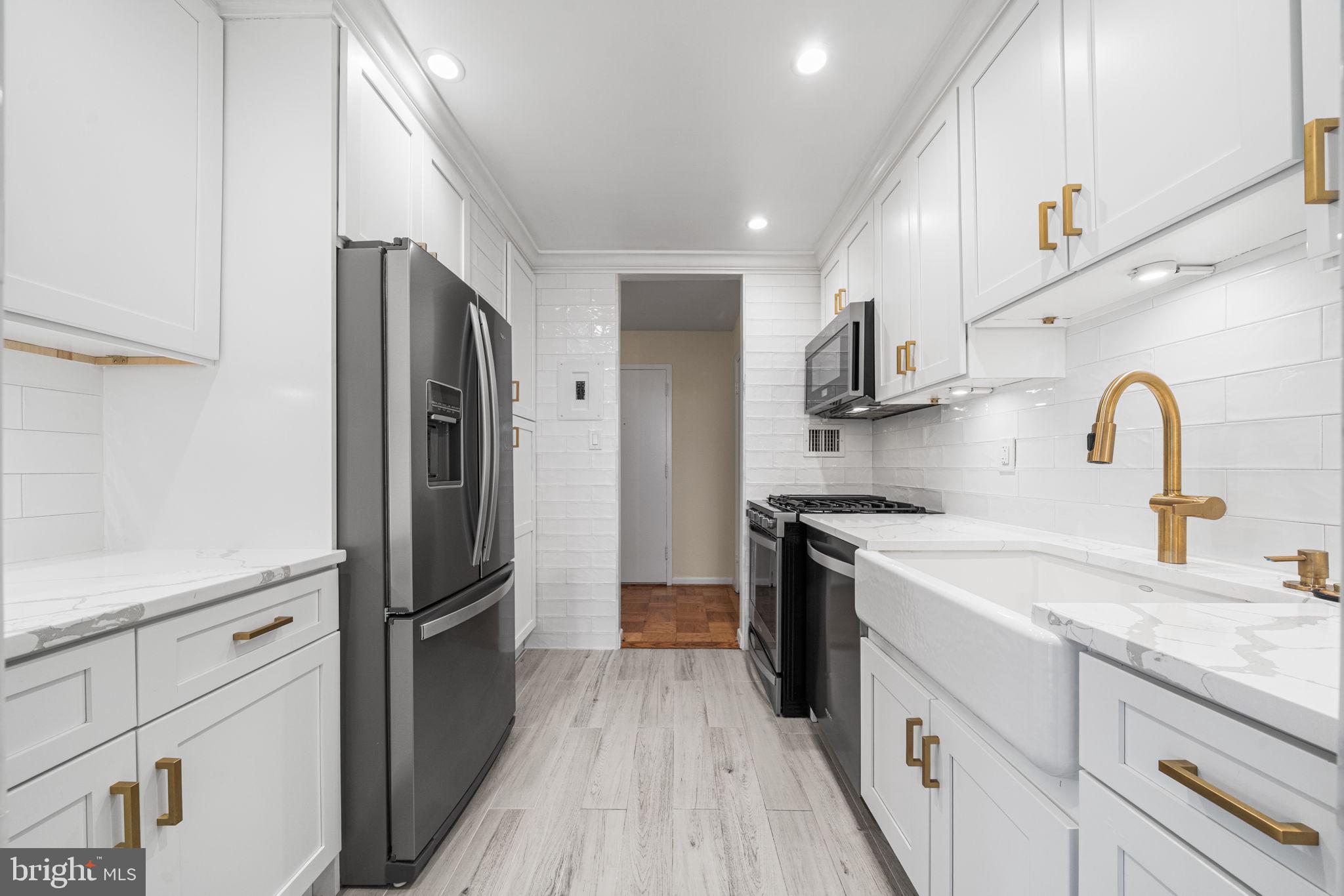 4343 CHERRY HILL ROAD 601