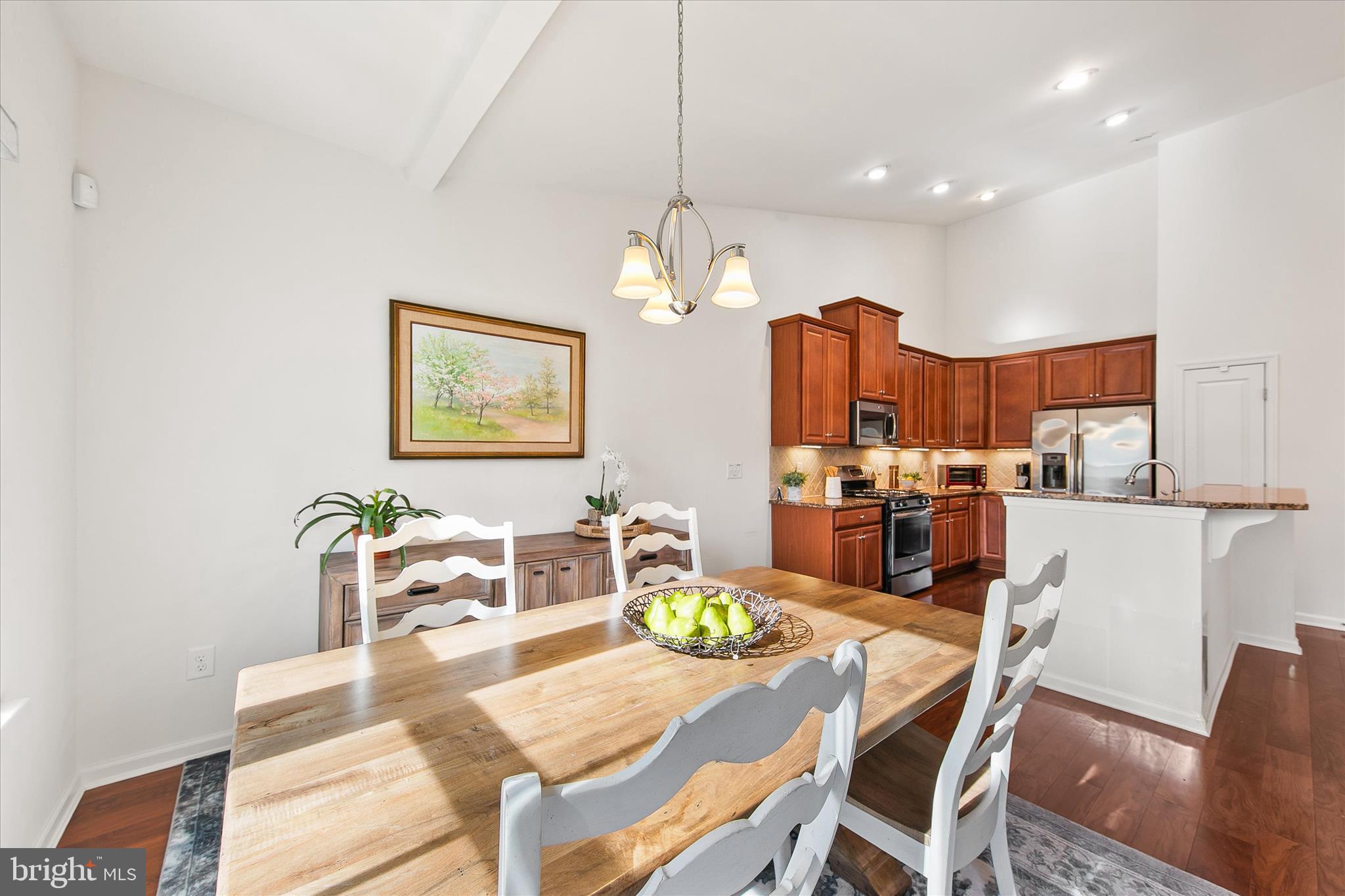 OAKWOOD VILLAGE - Residential