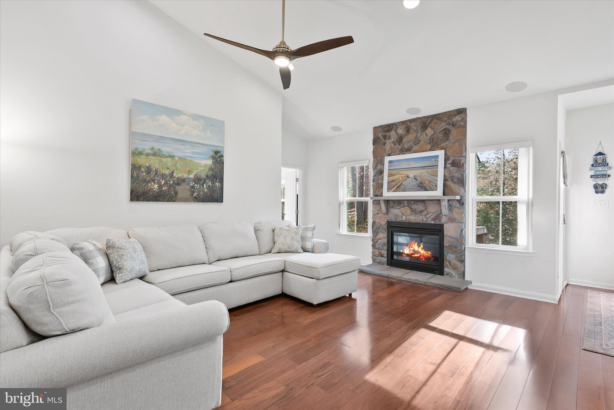 OAKWOOD VILLAGE - Residential