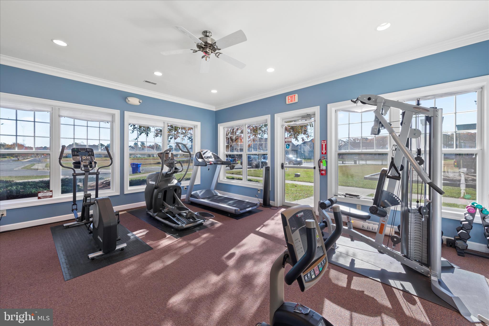 OAKWOOD VILLAGE - Residential