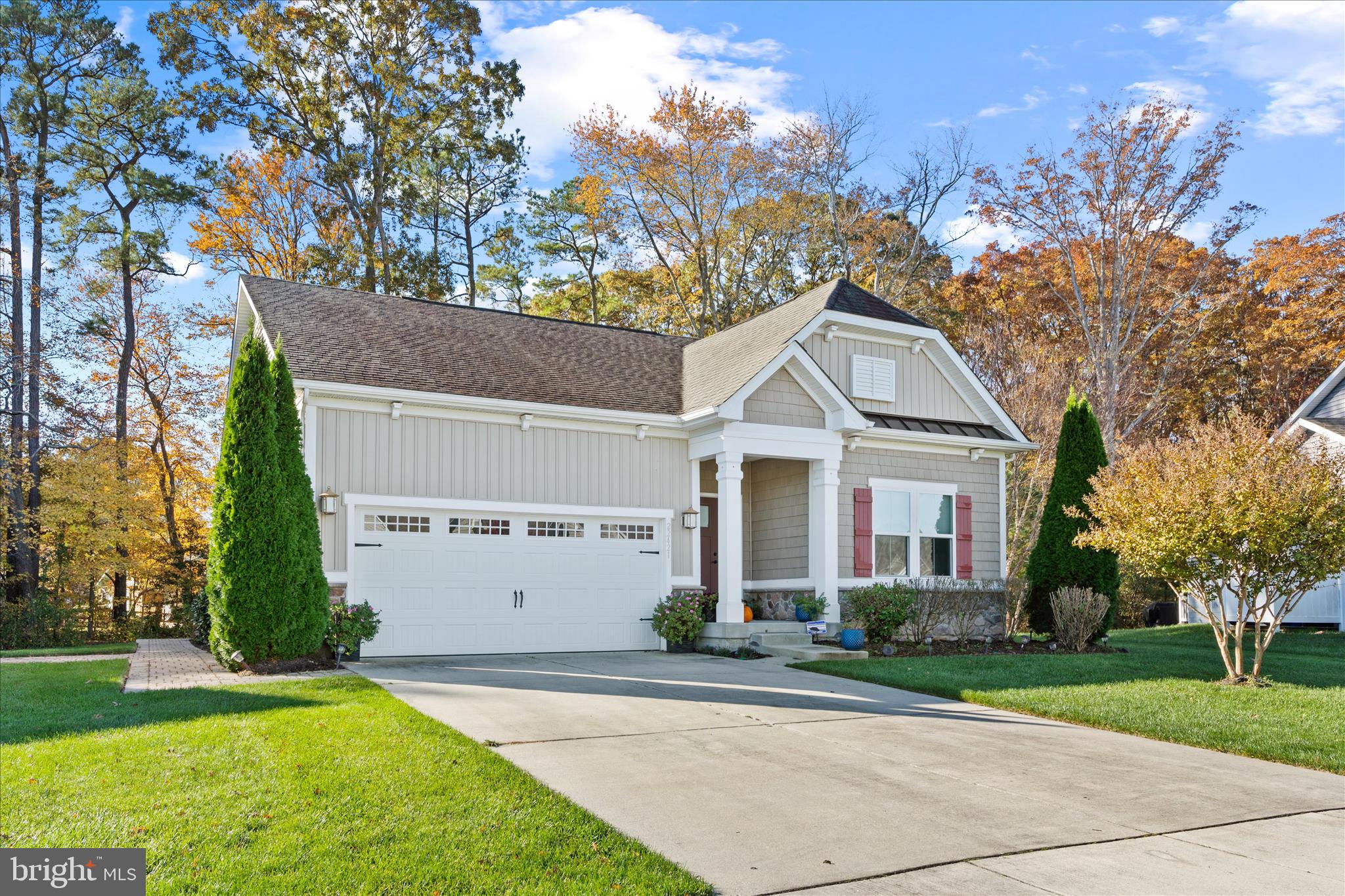 OAKWOOD VILLAGE - Residential