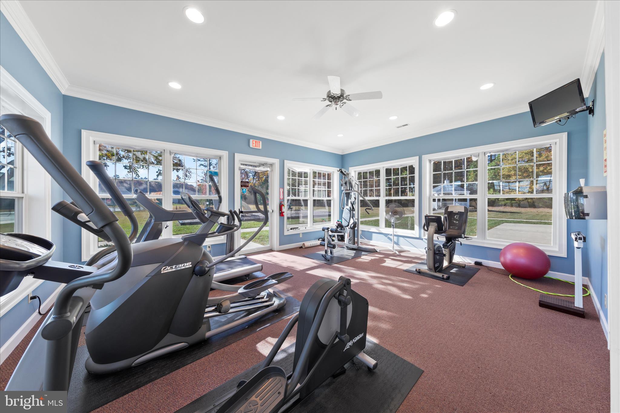 OAKWOOD VILLAGE - Residential