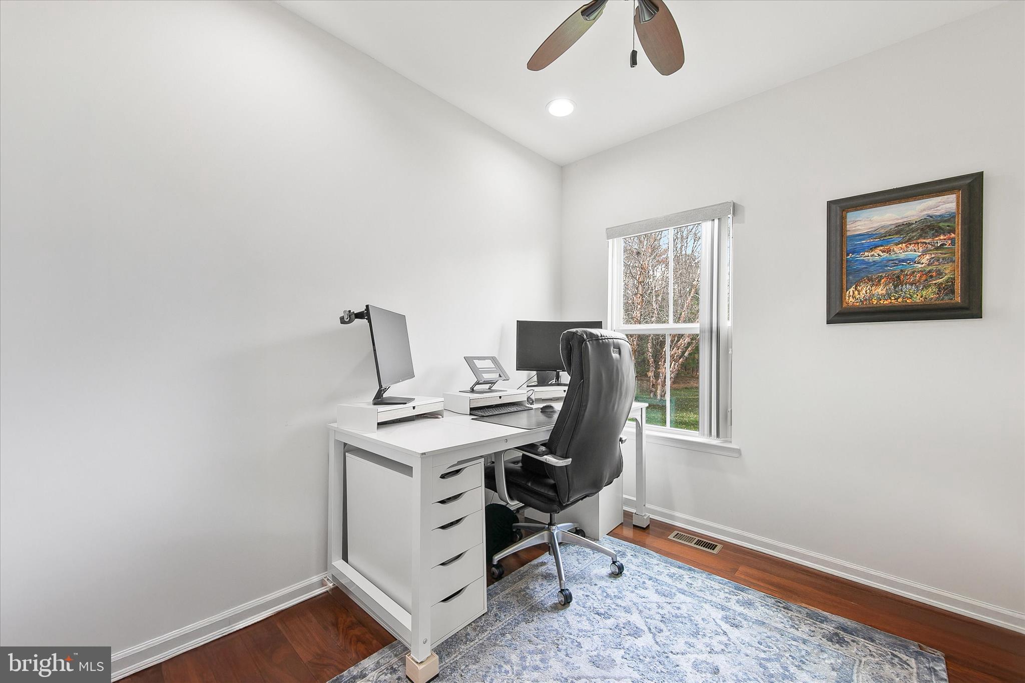 OAKWOOD VILLAGE - Residential