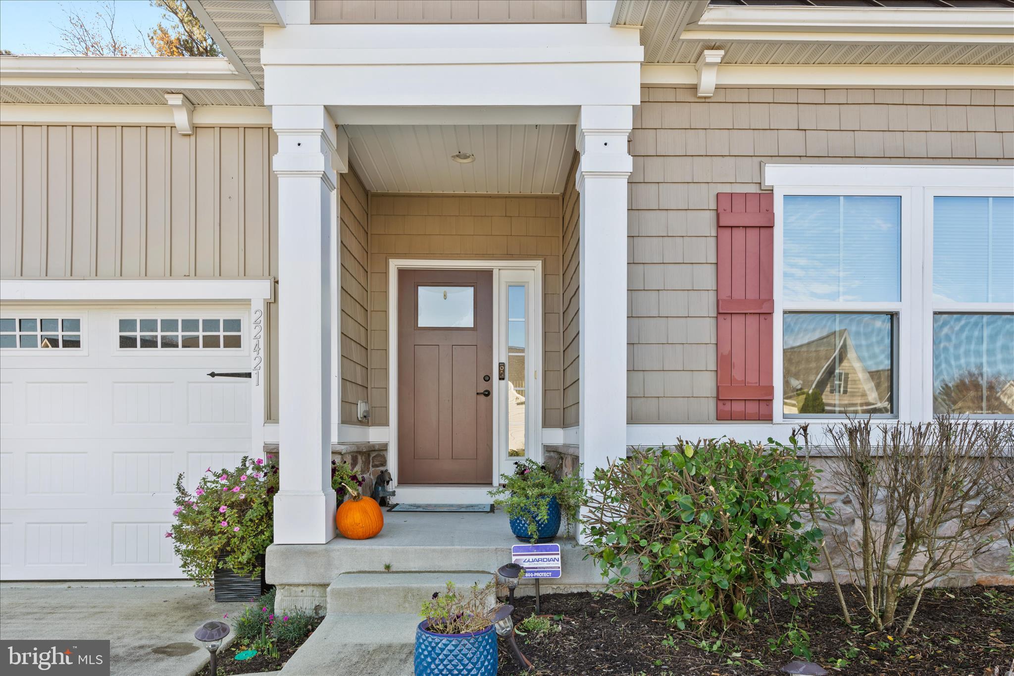 OAKWOOD VILLAGE - Residential