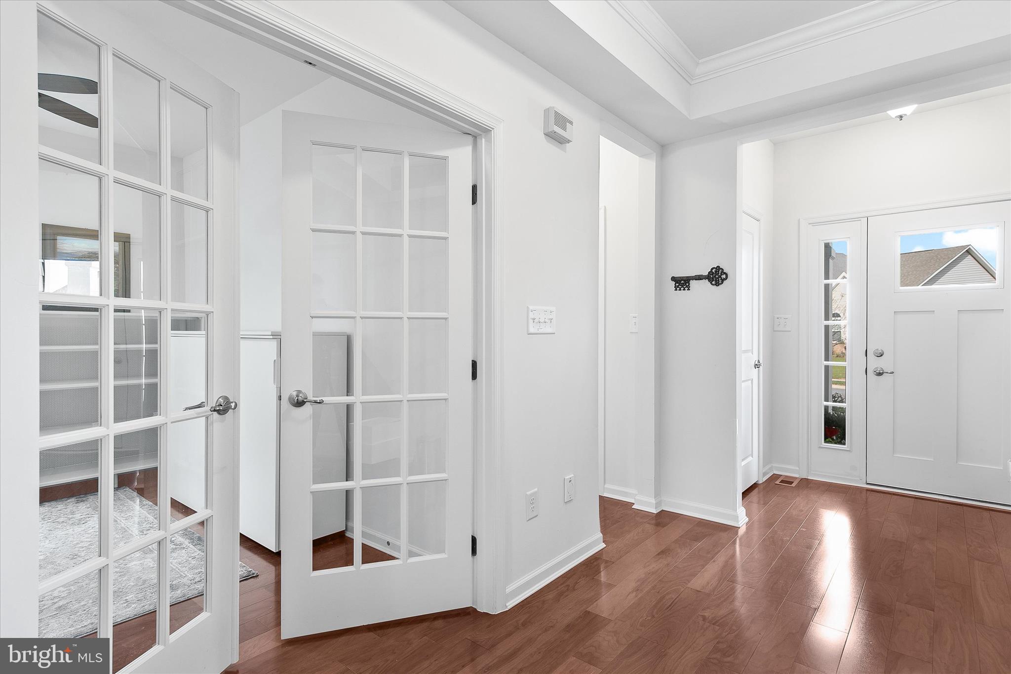 OAKWOOD VILLAGE - Residential