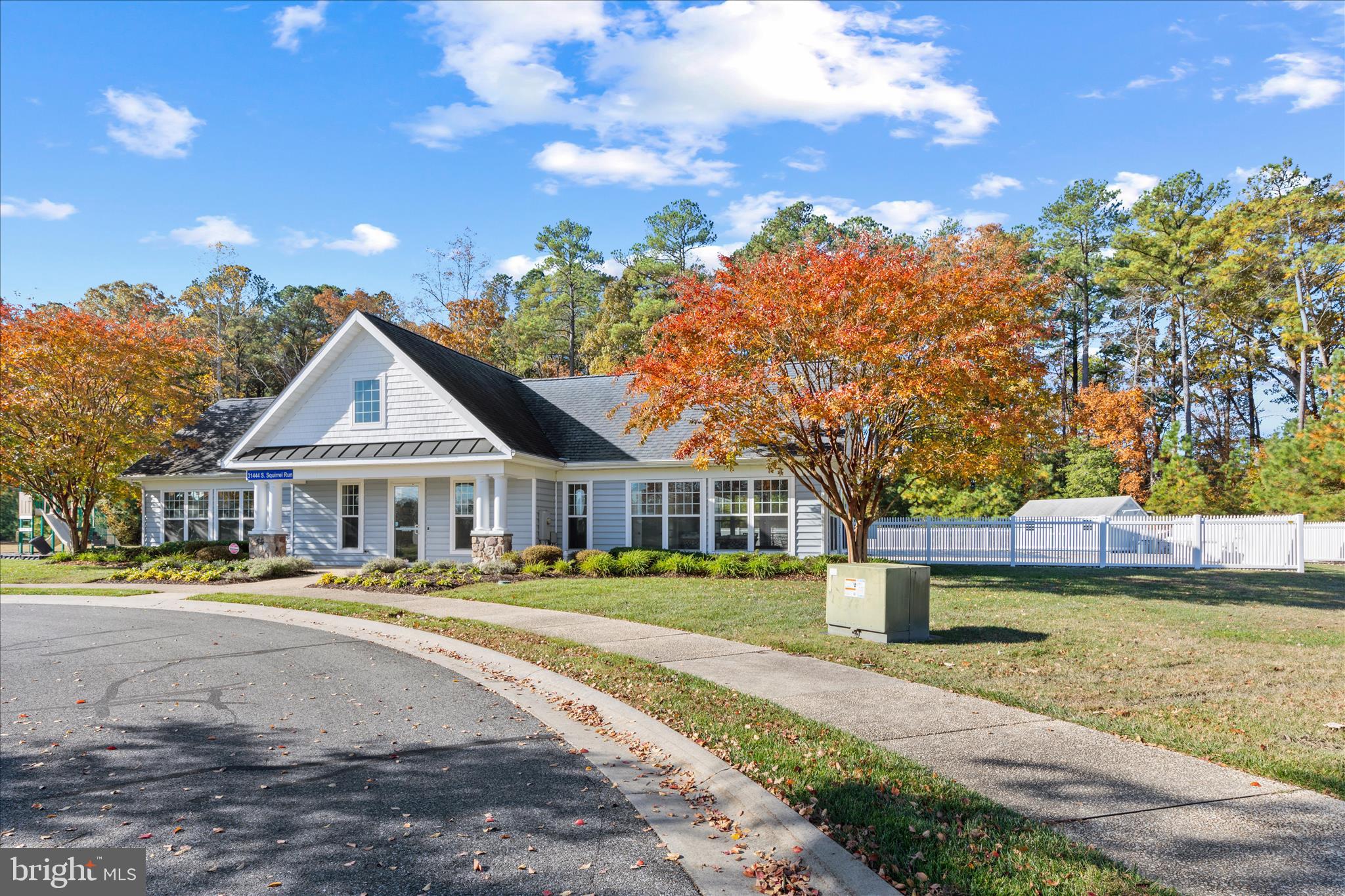 OAKWOOD VILLAGE - Residential