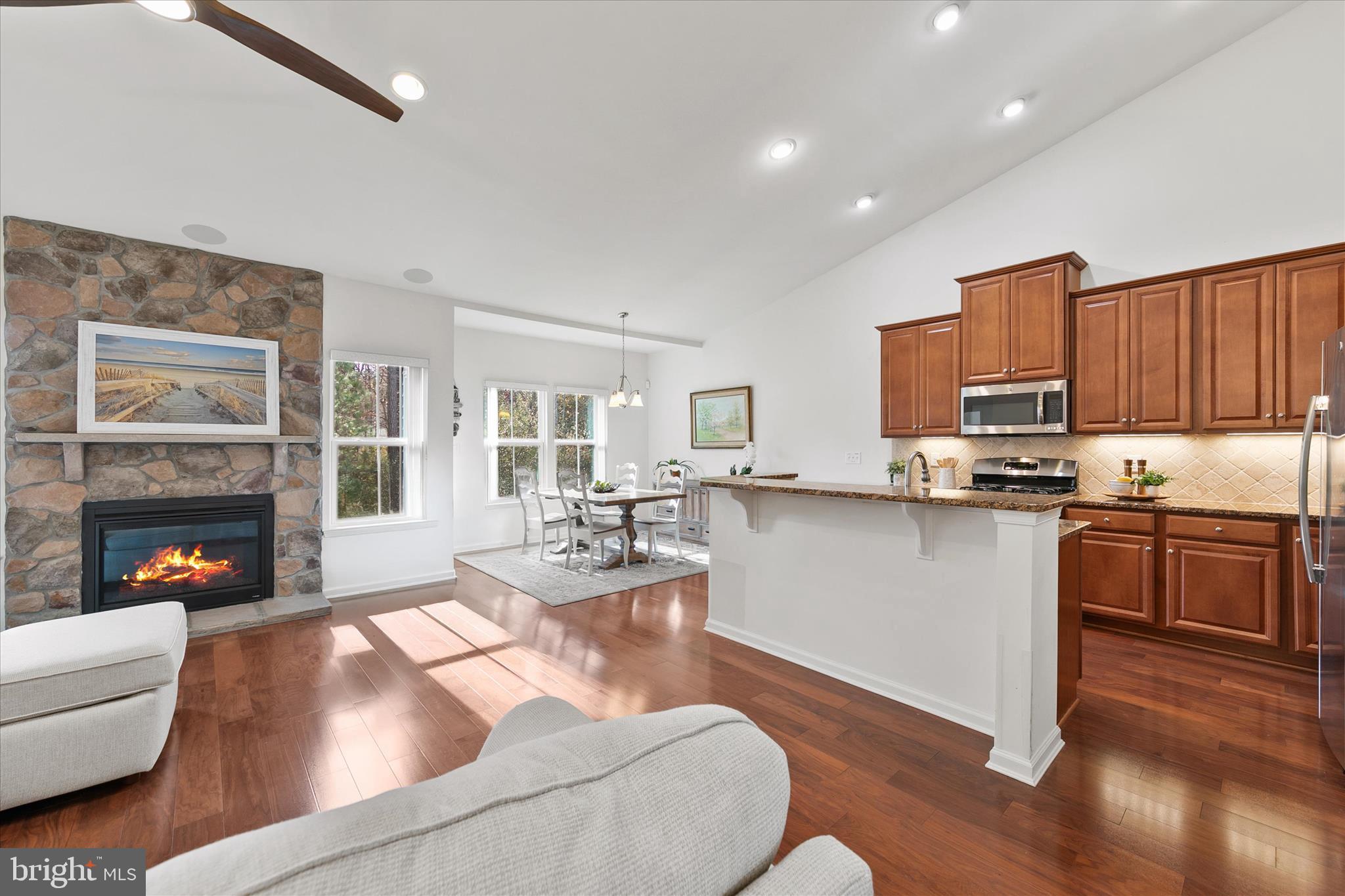 OAKWOOD VILLAGE - Residential